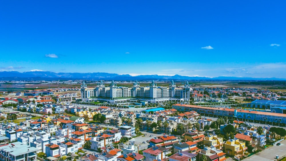 a city with many buildings