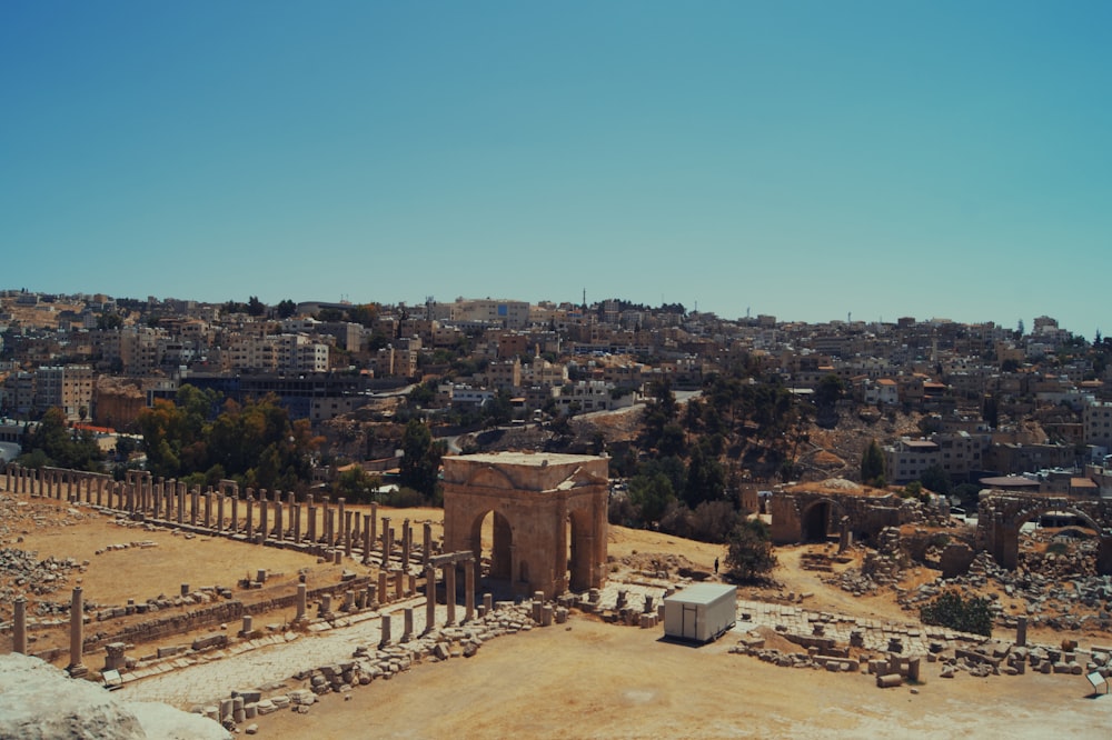 a city with many buildings