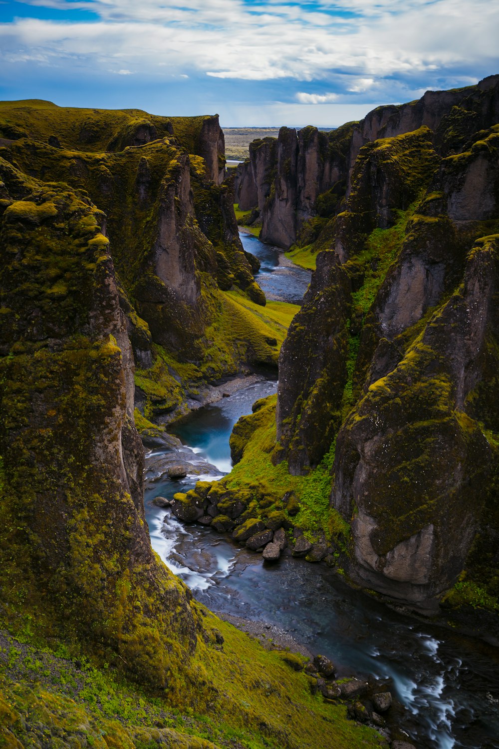 a river running through a rocky canyon