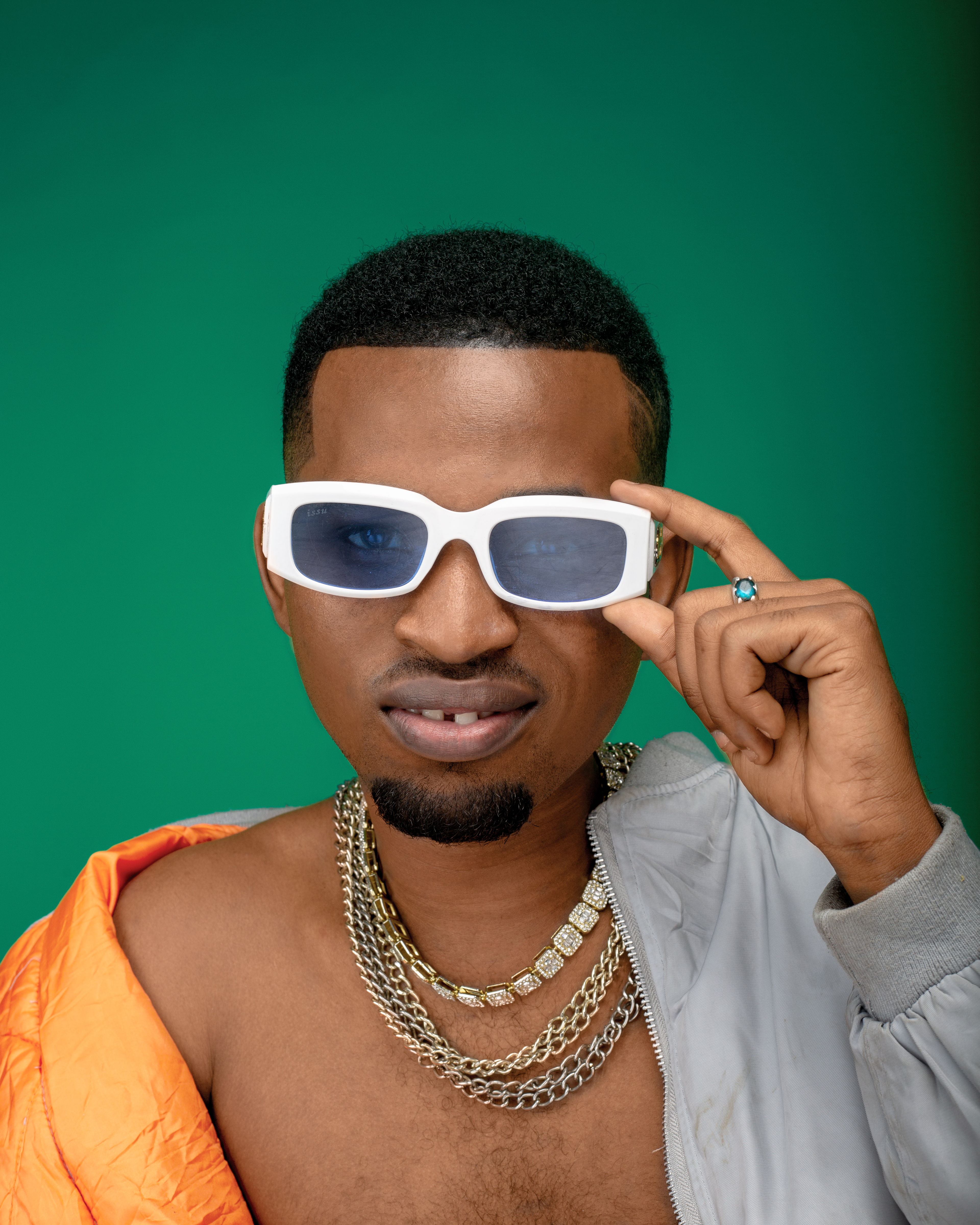 a person wearing sunglasses