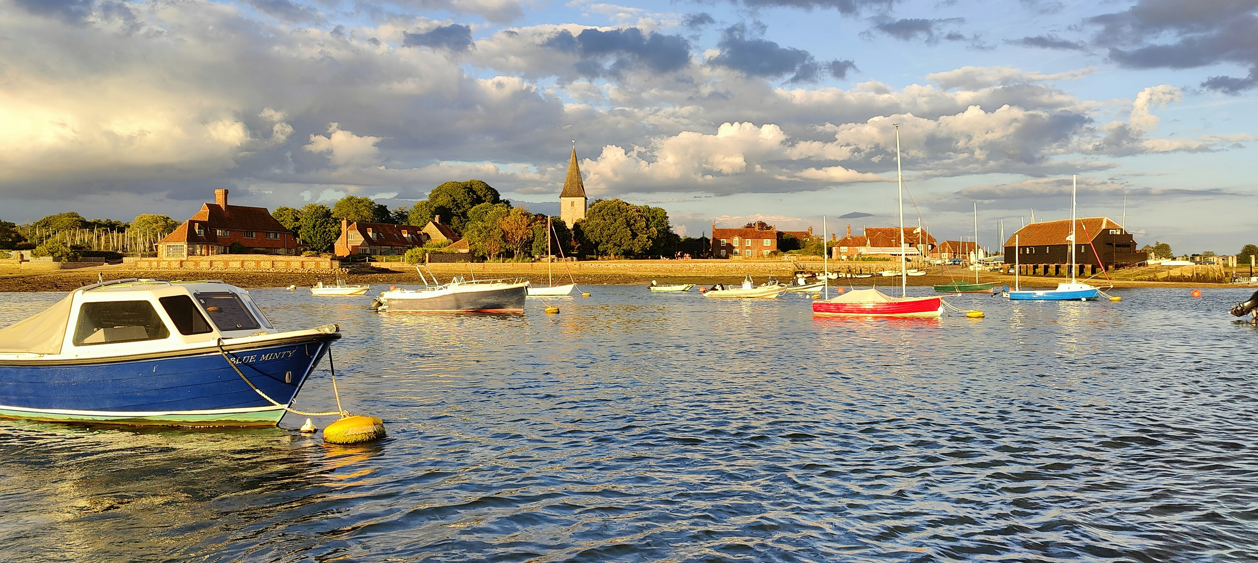 Photo by garyandnima