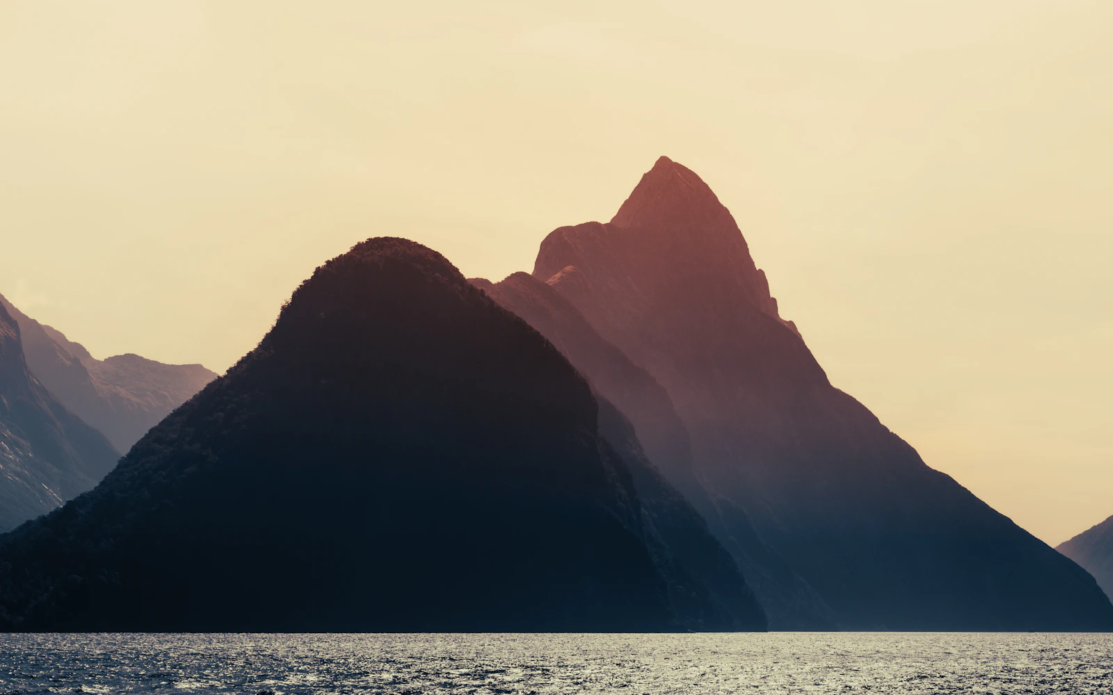Mountains beside Milford Sound
