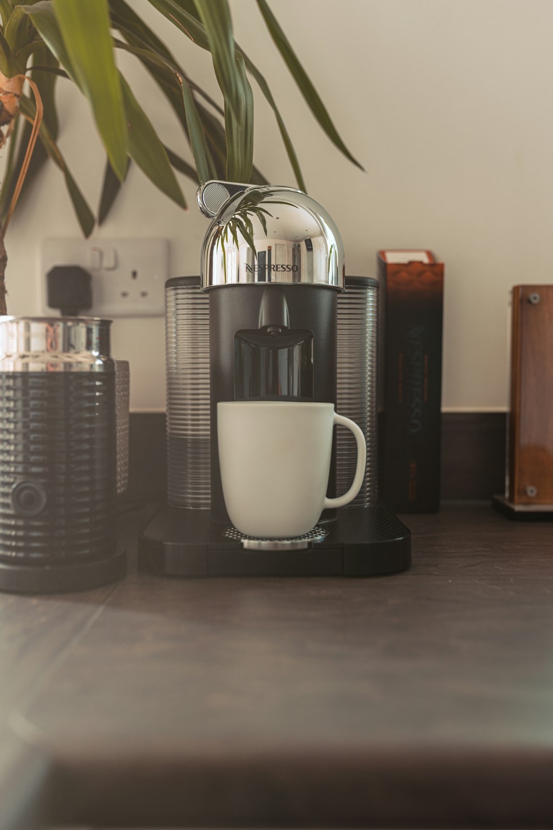 Entkalken Ihrer Nespresso Maschine: Eine Anleitung für Delonghi