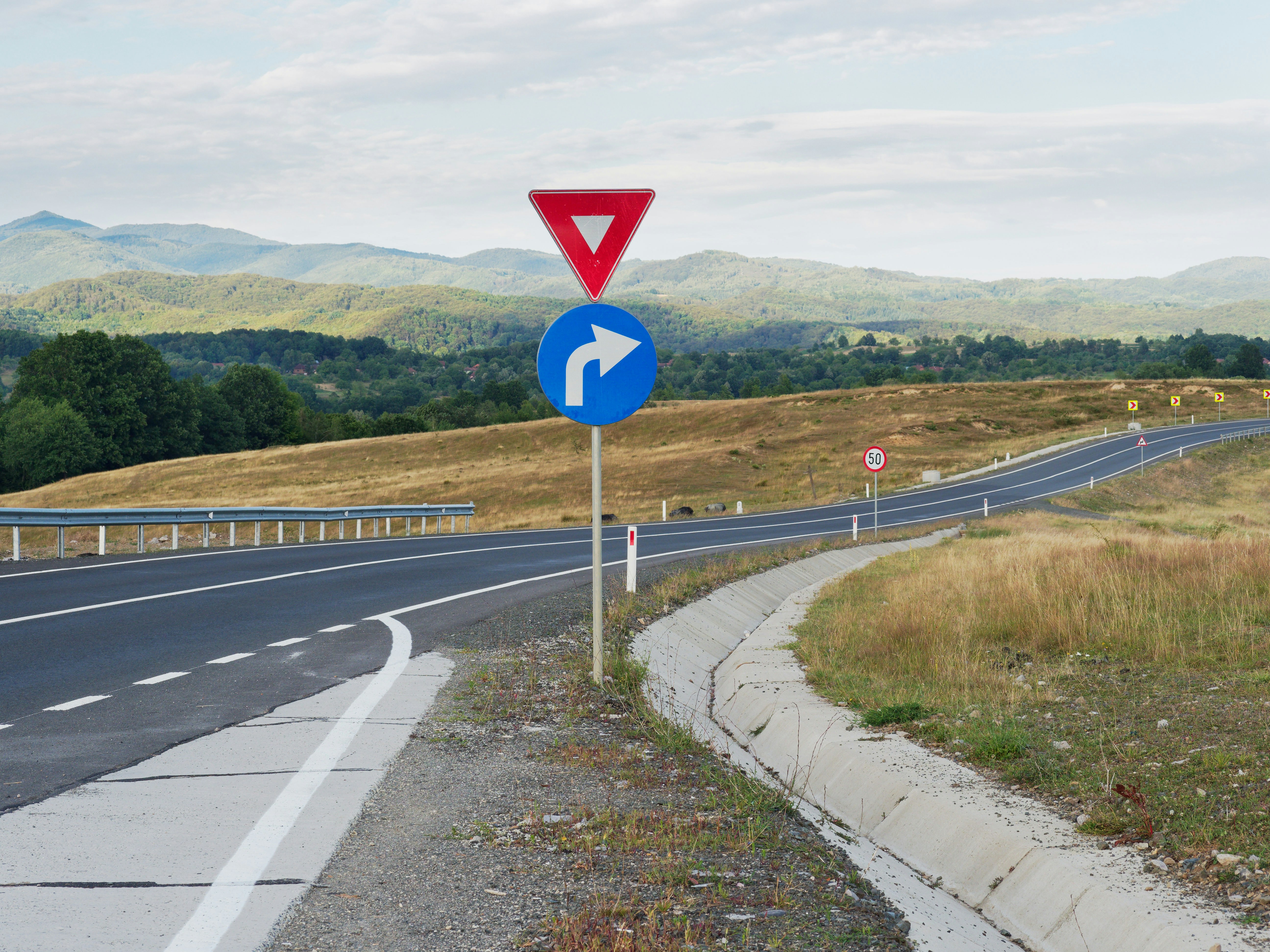 a road sign on the side of the road