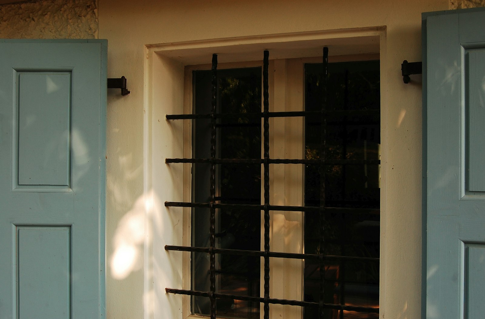 Inferriate per porte finestre apribili: prezzi