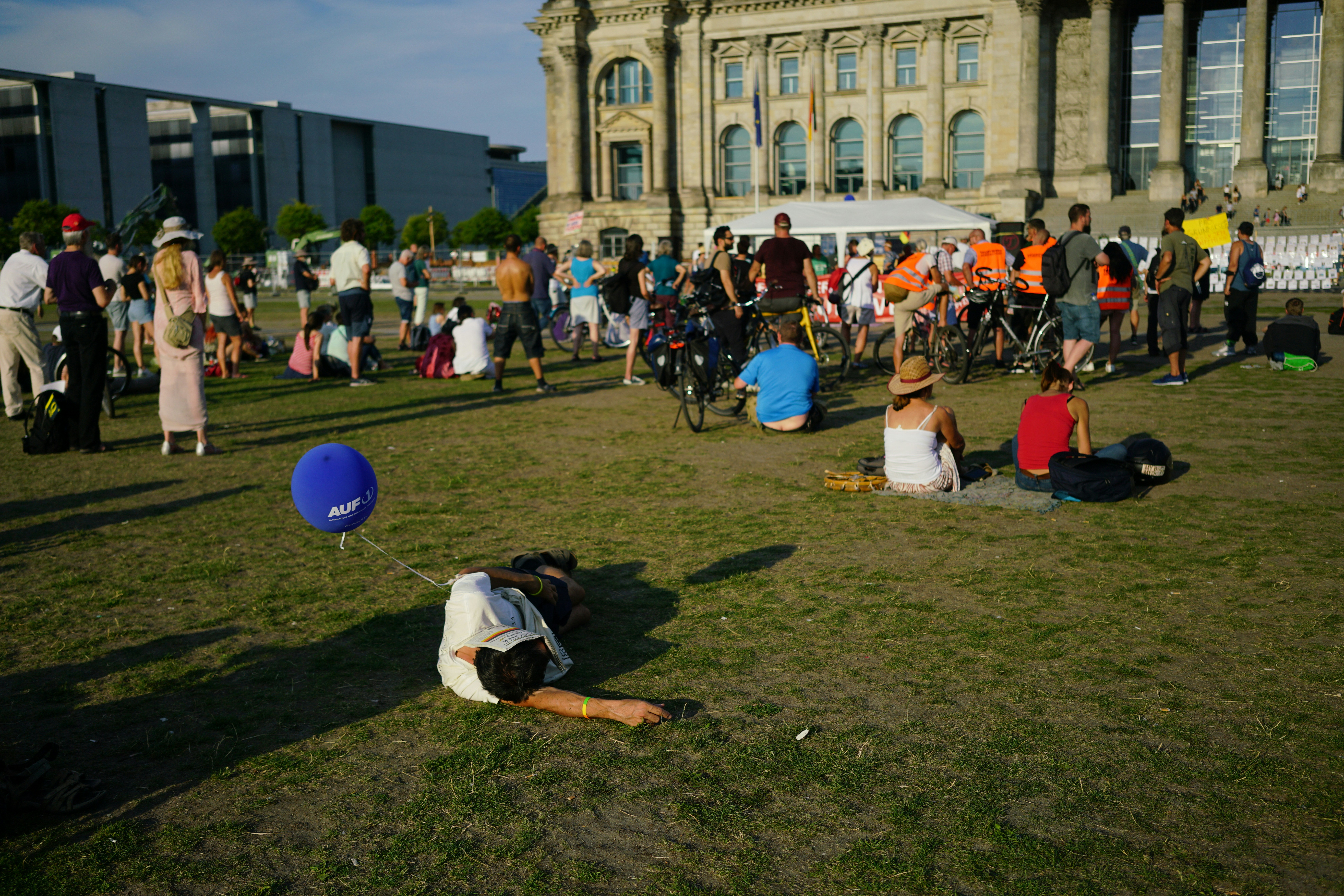 GermanyList: Your June 2025 Briefing
