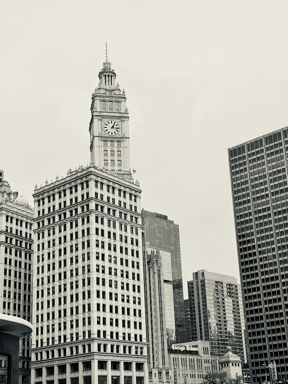 a clock tower in a city