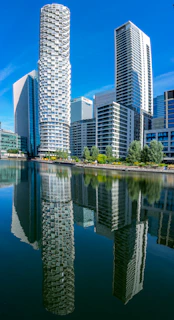 High-resolution photo of Düsseldorf Medienhafen skyline under clear sky emphasizing modern structures