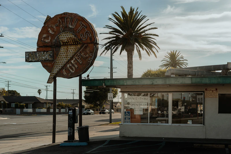 Top Rated Pizza Joints in Los Angeles That Locals Swear By