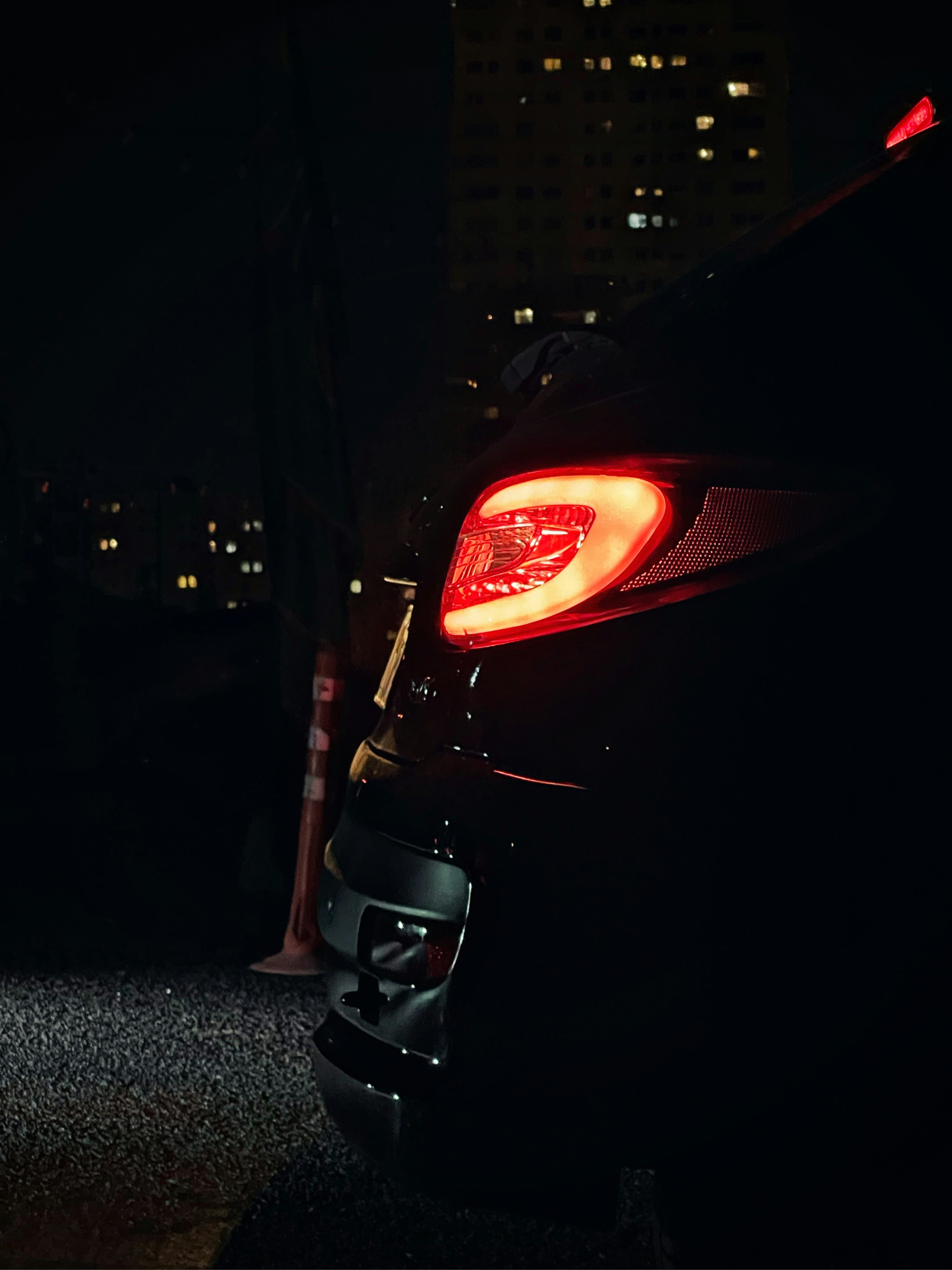 Photo by matinkaviani