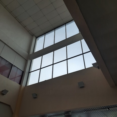 An elegant interior featuring glassgrid's energy-efficient windows.