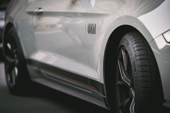 the front of a white car