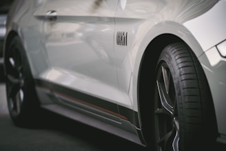the front of a white car