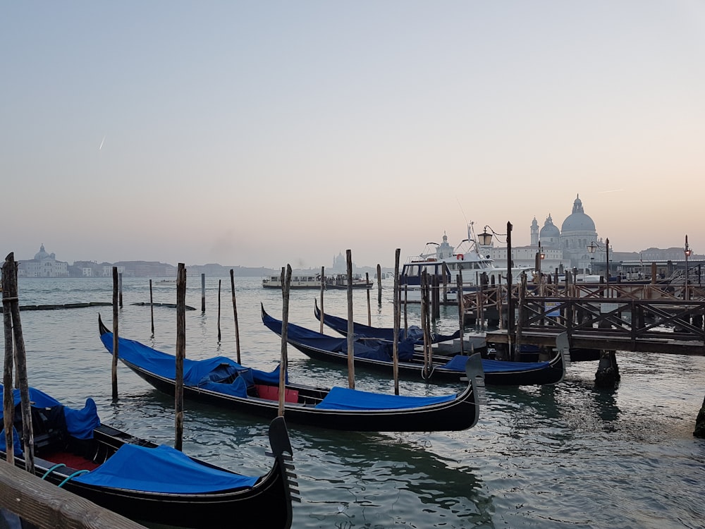 Barcos en el agua