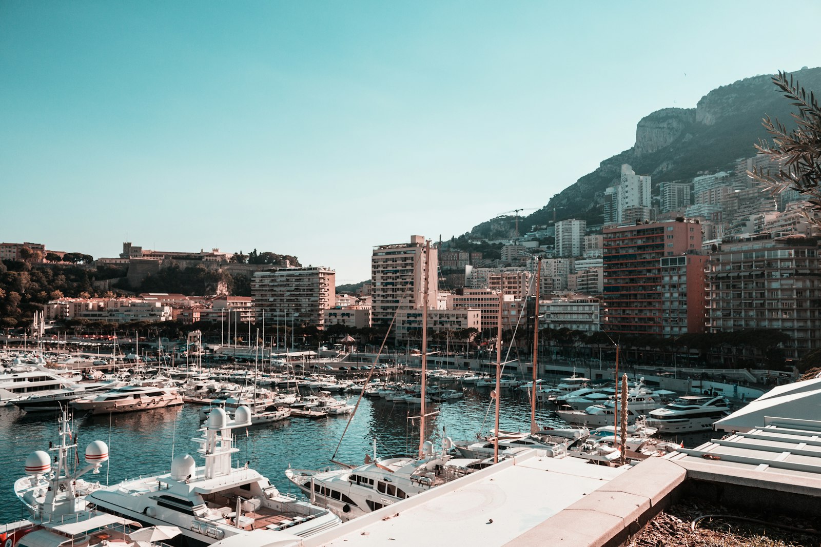 Luxusyachten in der Marina von Monaco