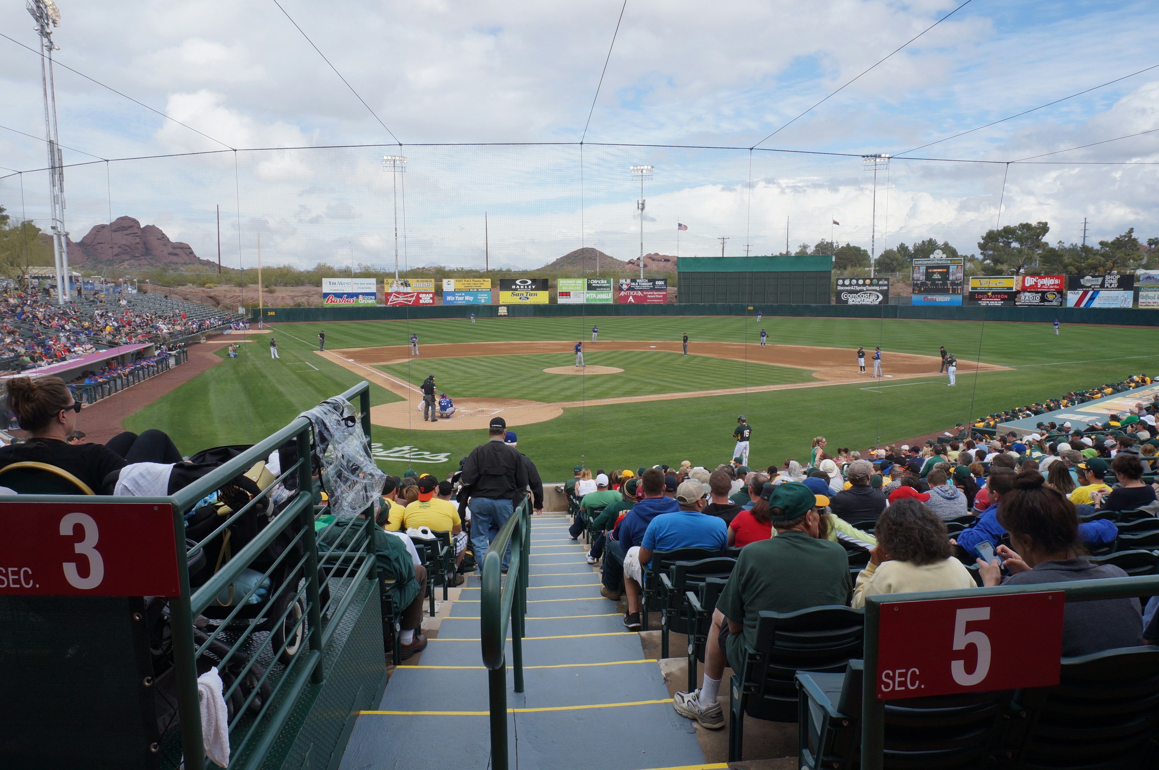 Phillies vs Diamondbacks: A Clash of Baseball Titans