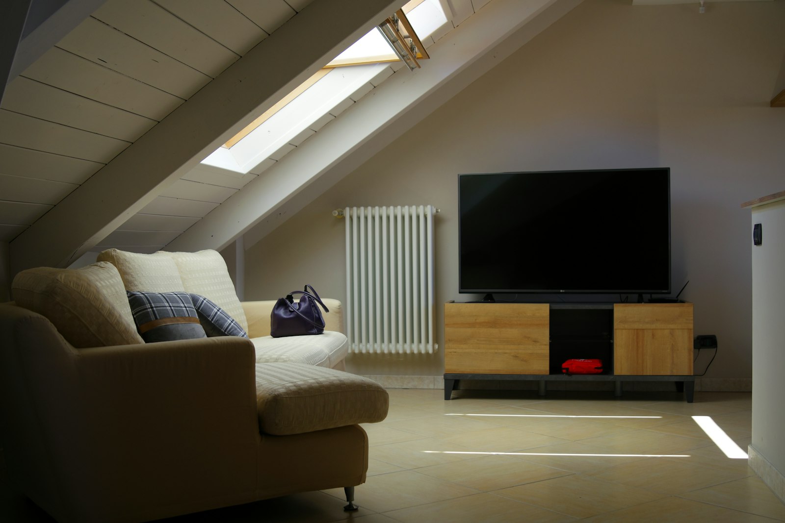 5 Things to Check Before Buying a 4K TV