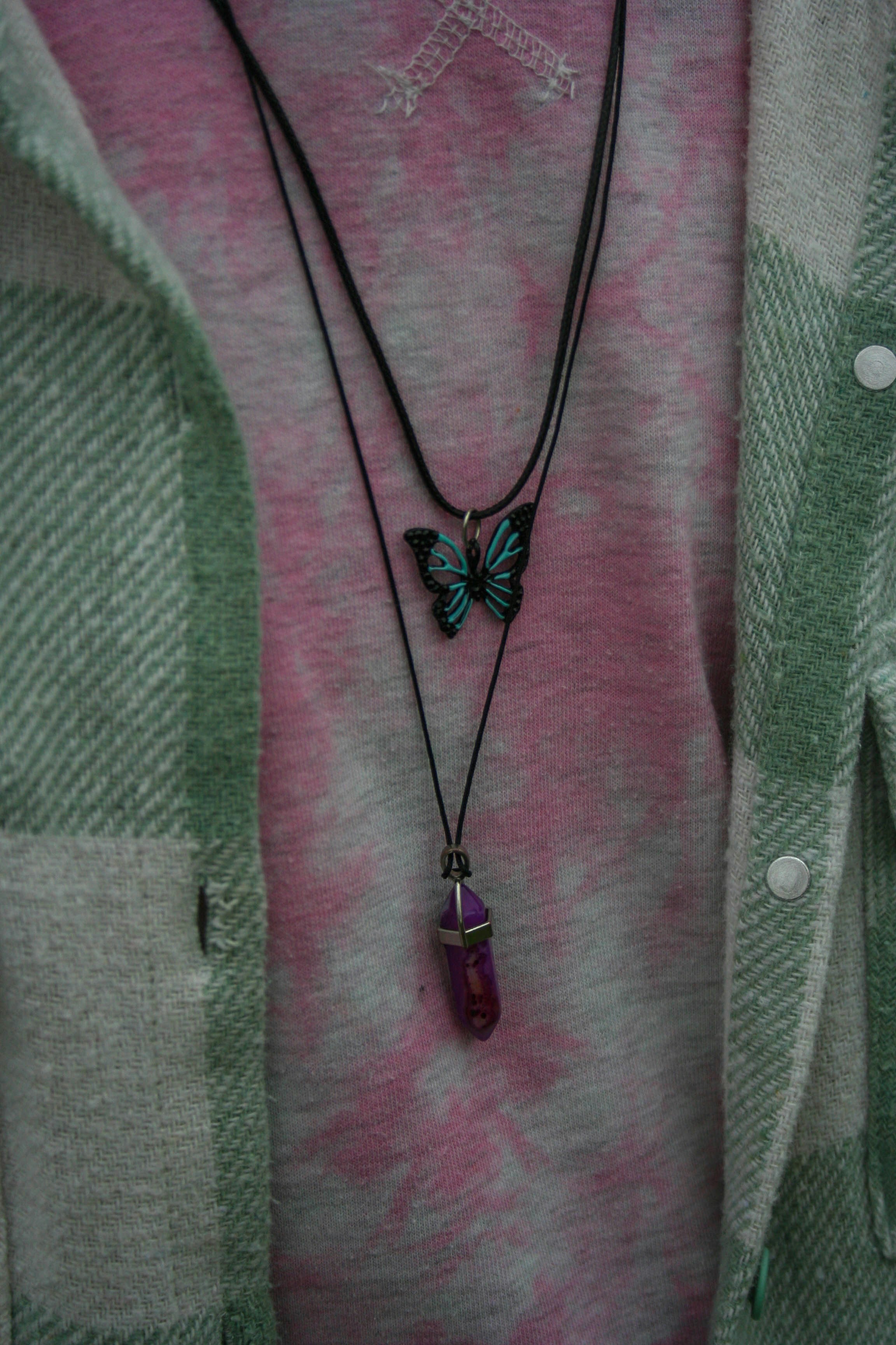 a necklace on a person's neck
