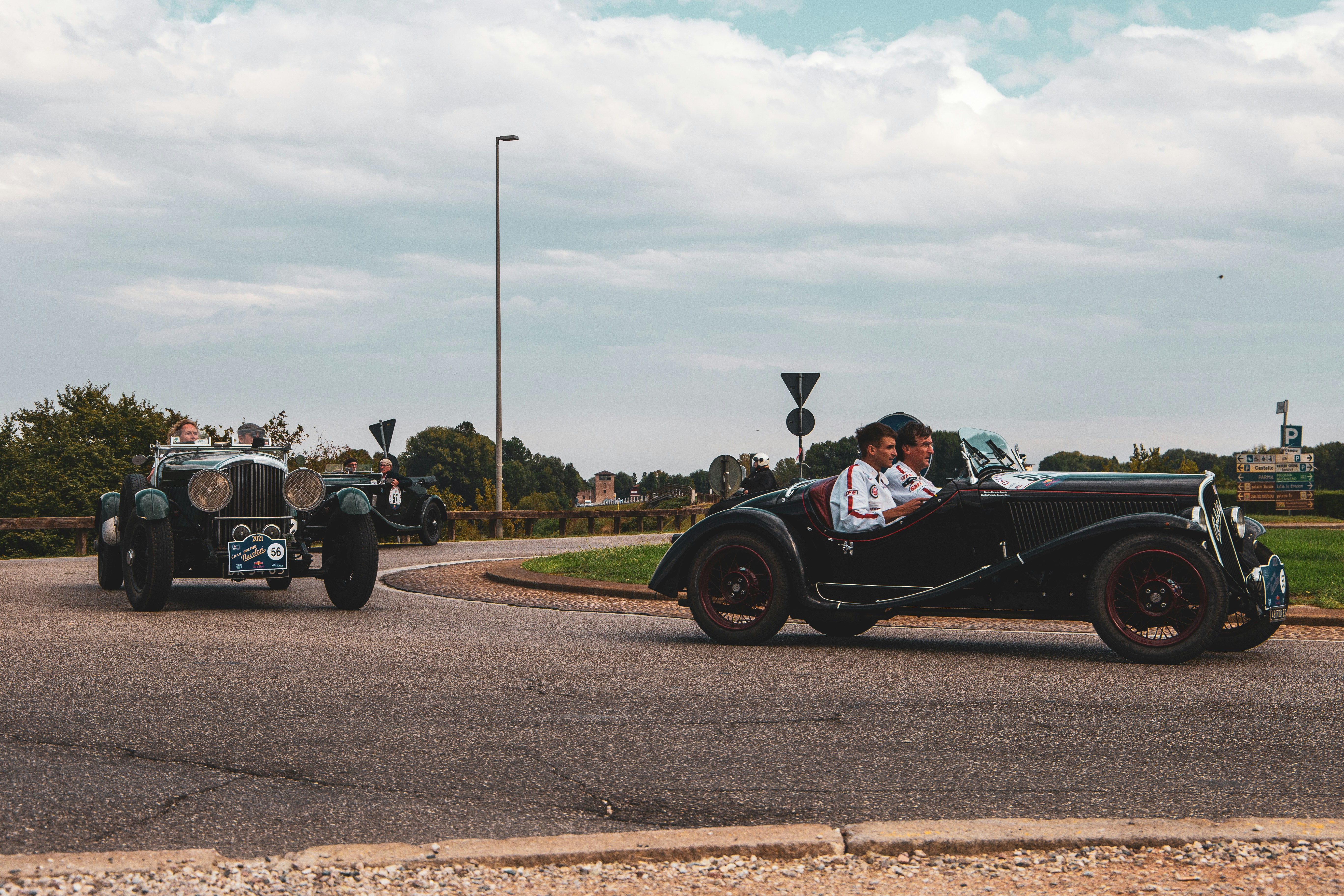 Photo by maxim_klimashin