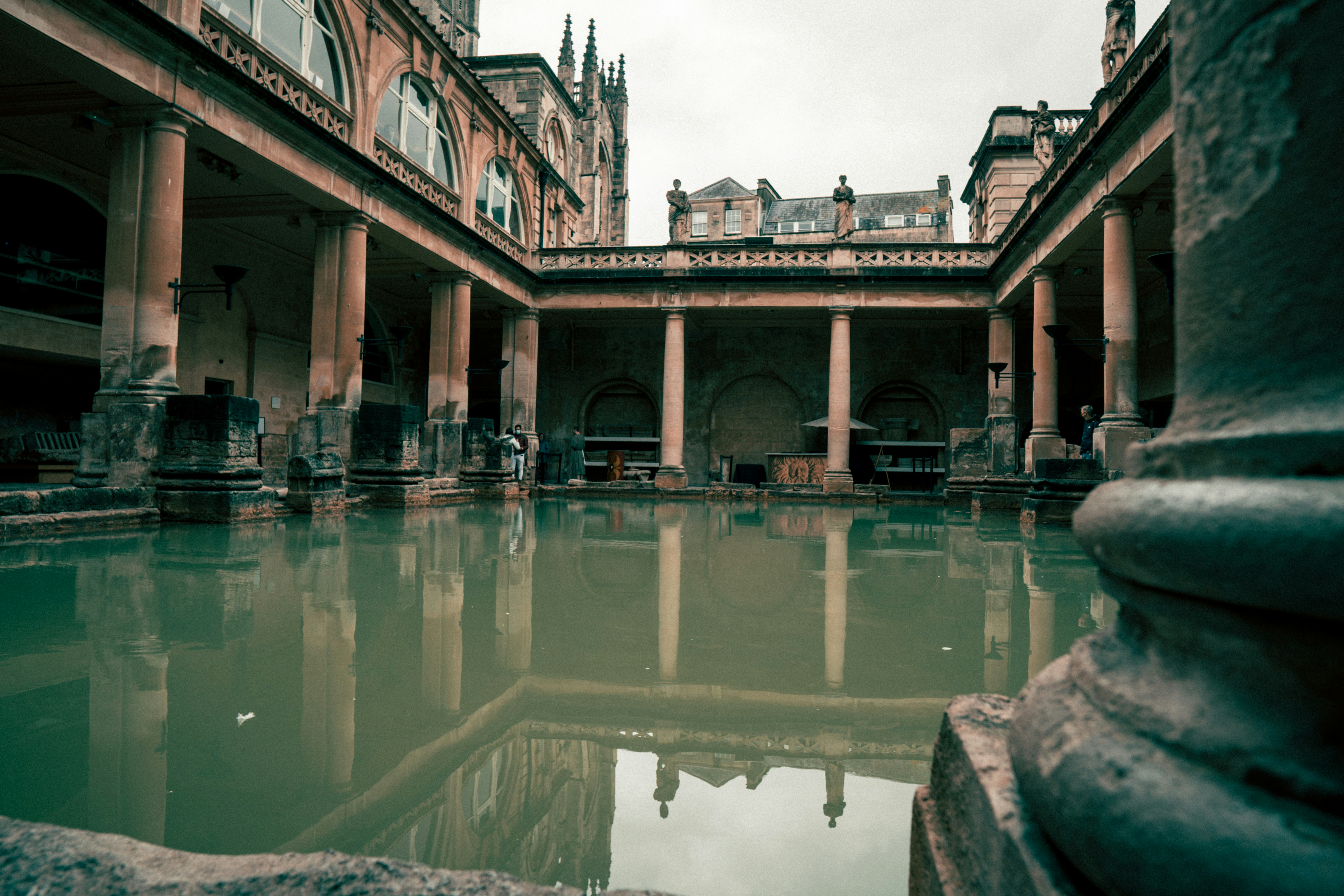 Archimedes and the Crown That Wouldn't Sink (image credits: unsplash)