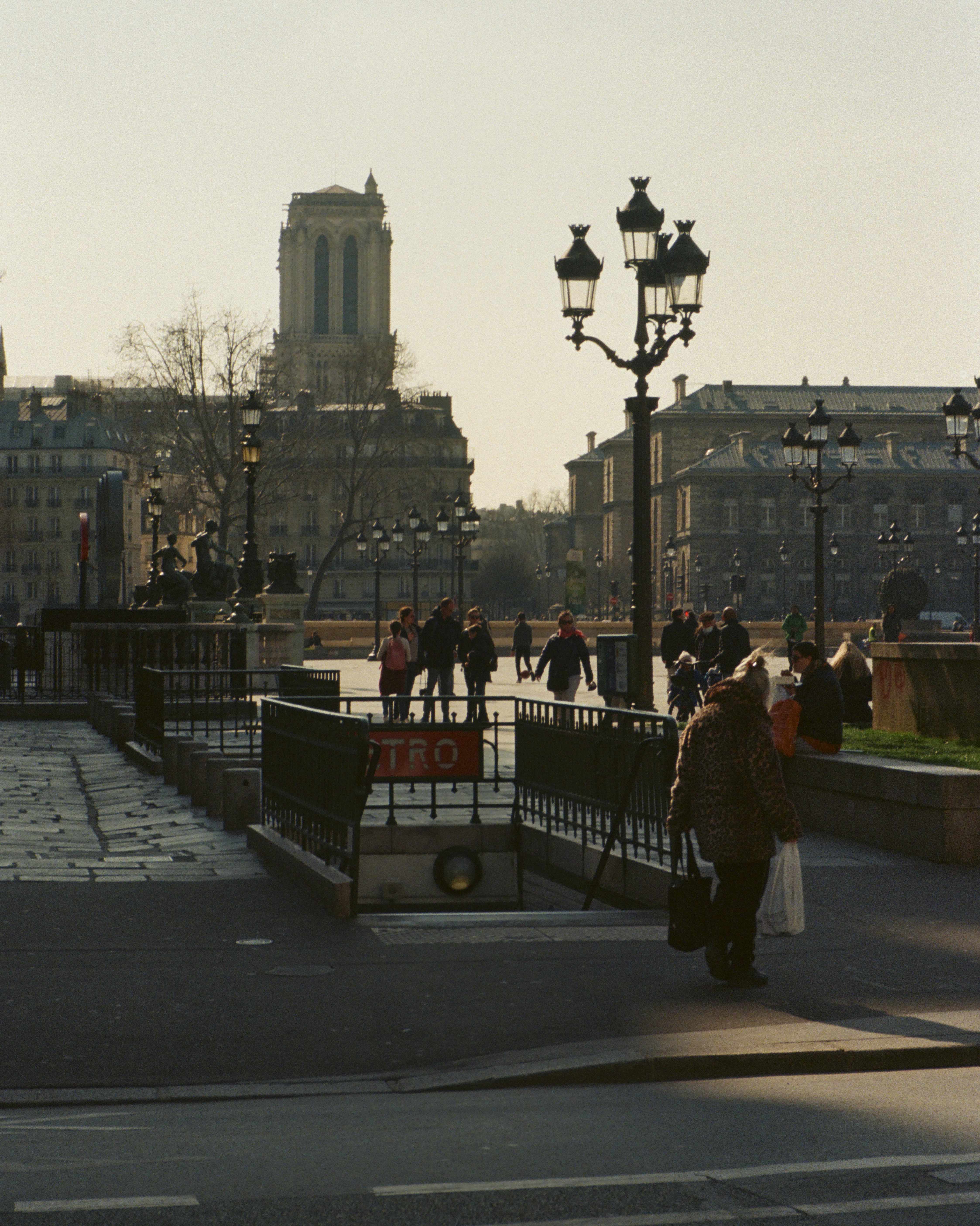 Photo by geoffreychevt