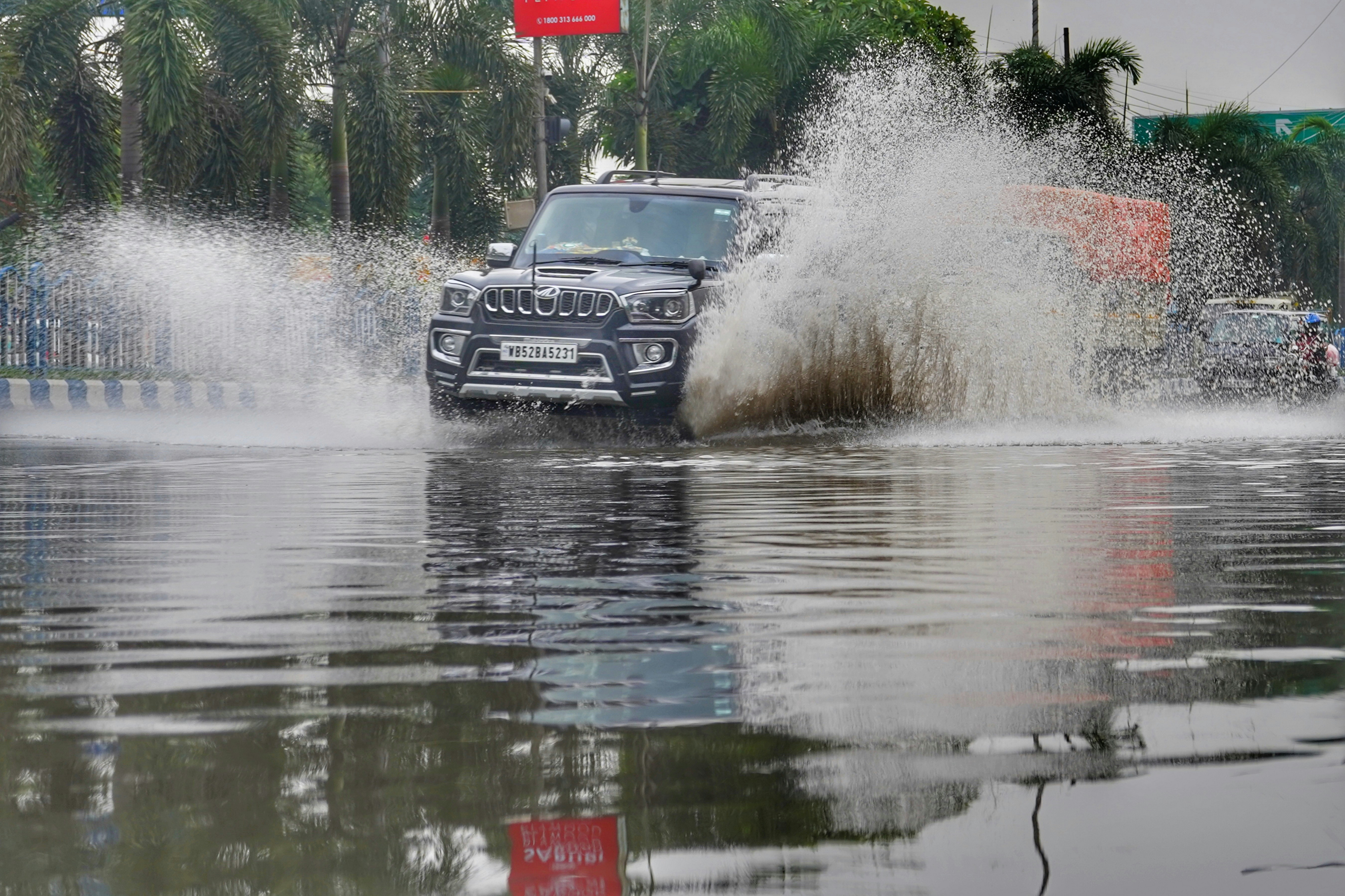 Η «Μπάιρον» χτύπησε την Κύπρο: Καταιγίδες, πλημμύρες και διακοπές ρεύματος