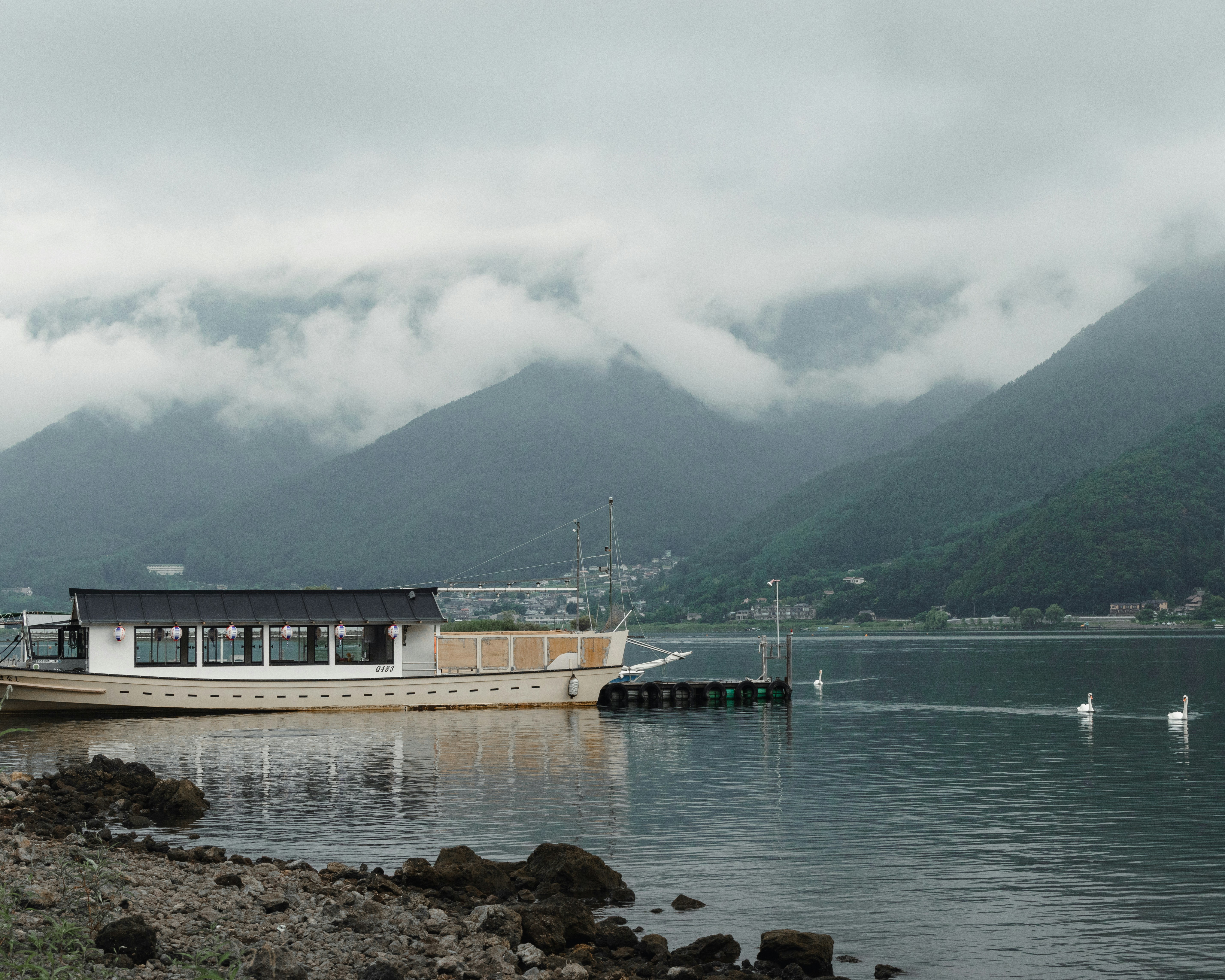 Photo by hiroyukisenn