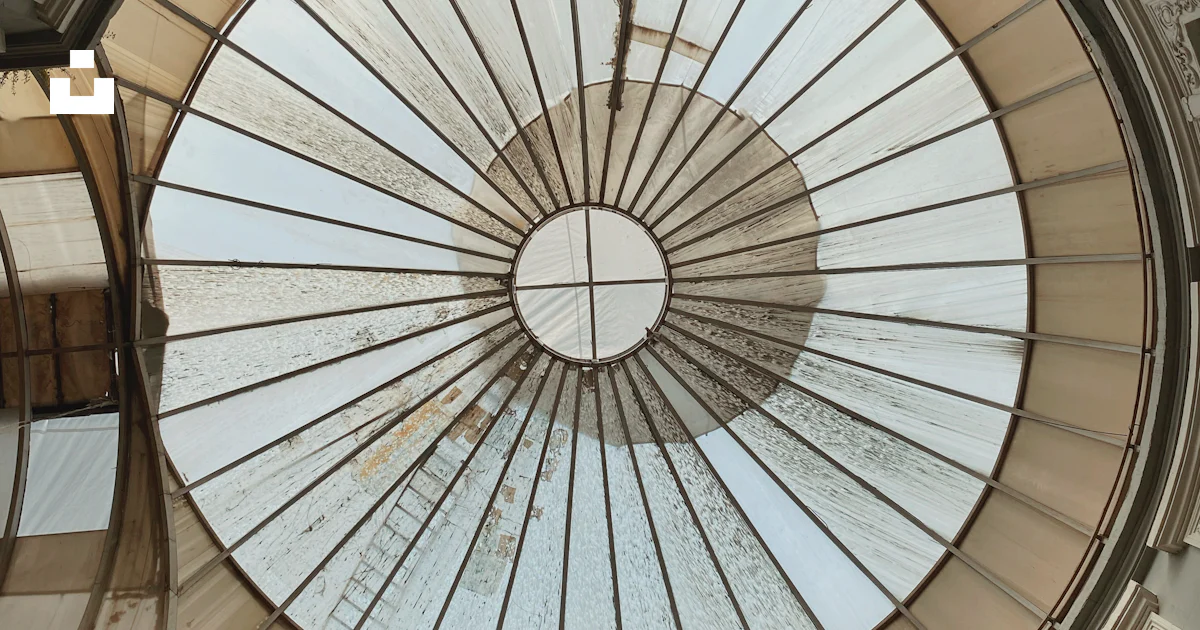 Circular Window Pattern A large circular ceiling with a circular window photo – Free Grey Image ...