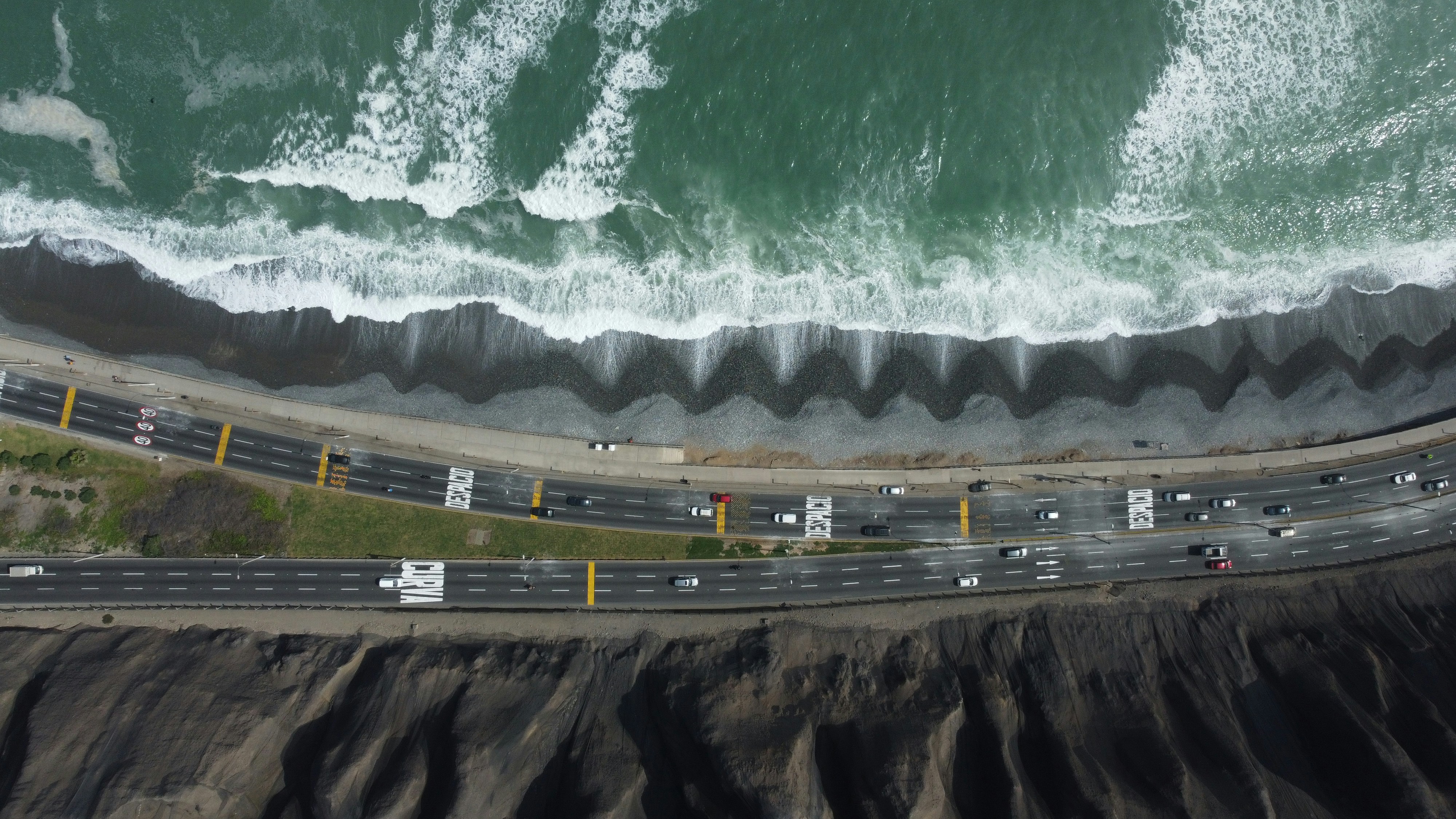南海トラフ地震で死者32万人？最悪被害想定と避難対策関連画像