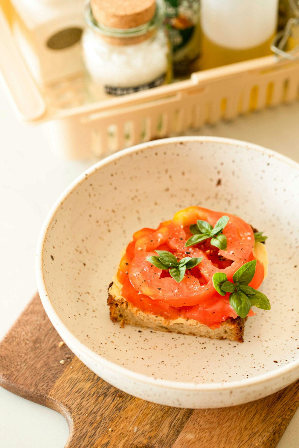 une assiette de nourriture