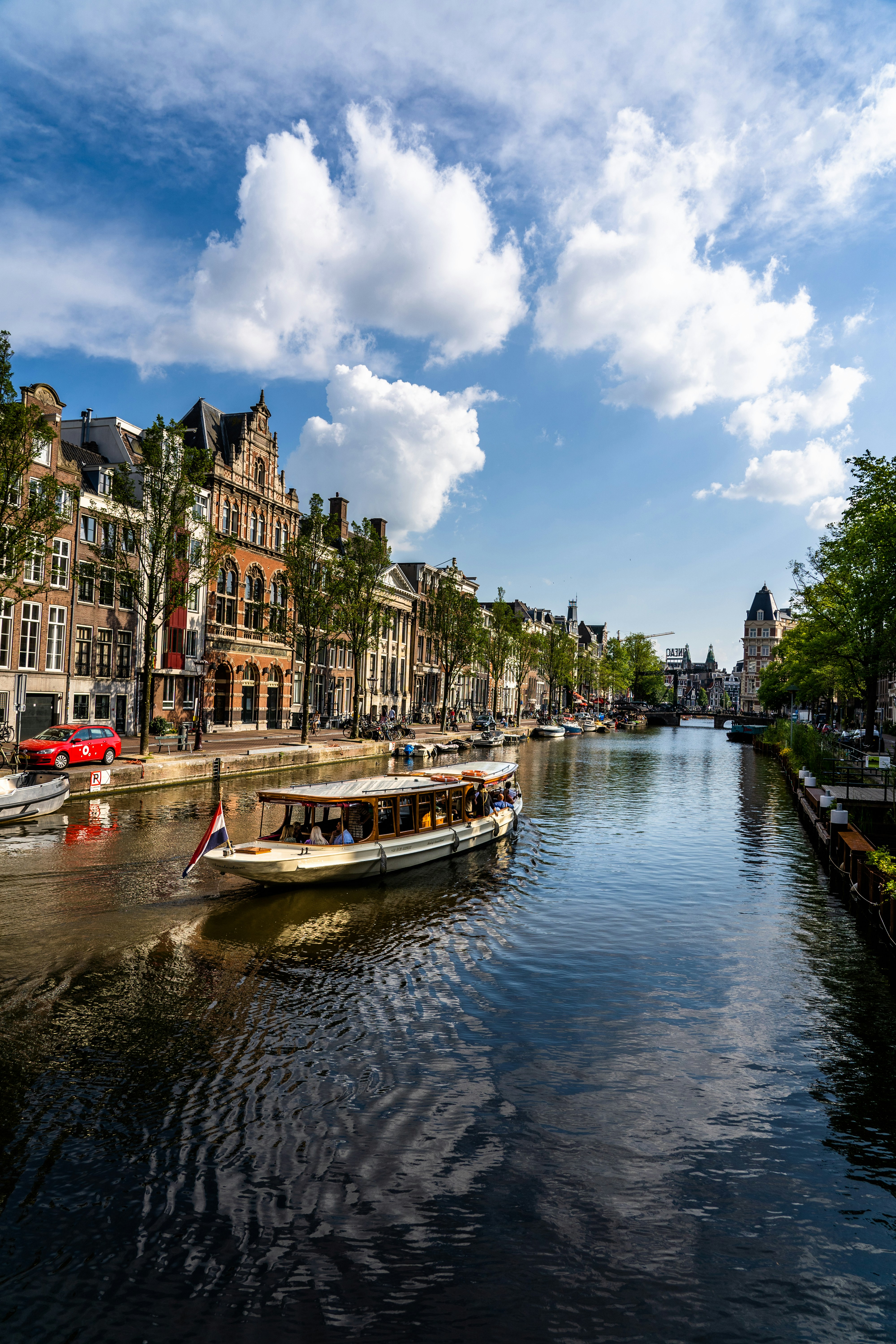 Photo by mitchelanneveldt