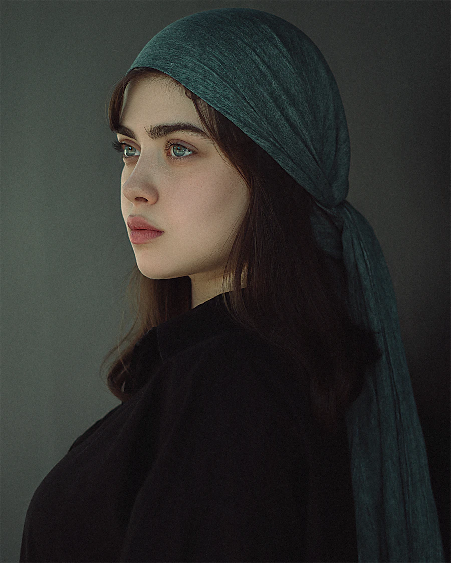 Elegant portrait of a woman