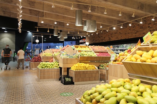 a fruit stand with fruits