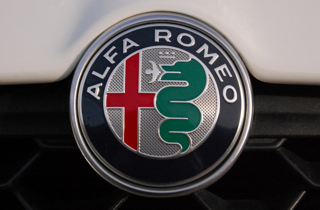 logo, Alfa Romeo Giulietta front brand logo