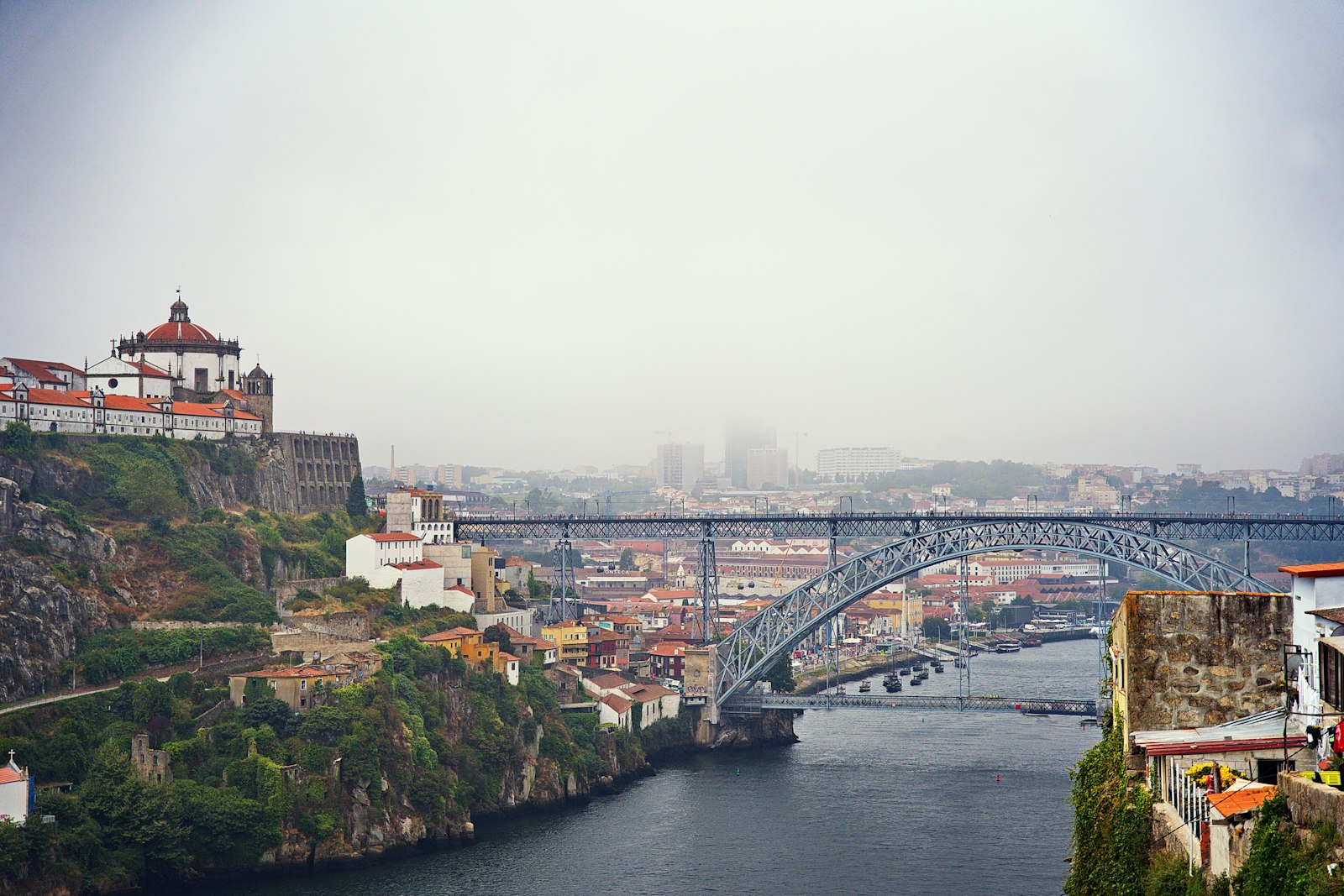 Logistique fret Bellignat vers Porto