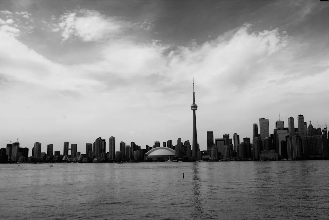 4-Day Canada Luxury Itinerary: Toronto, Montreal & Quebec