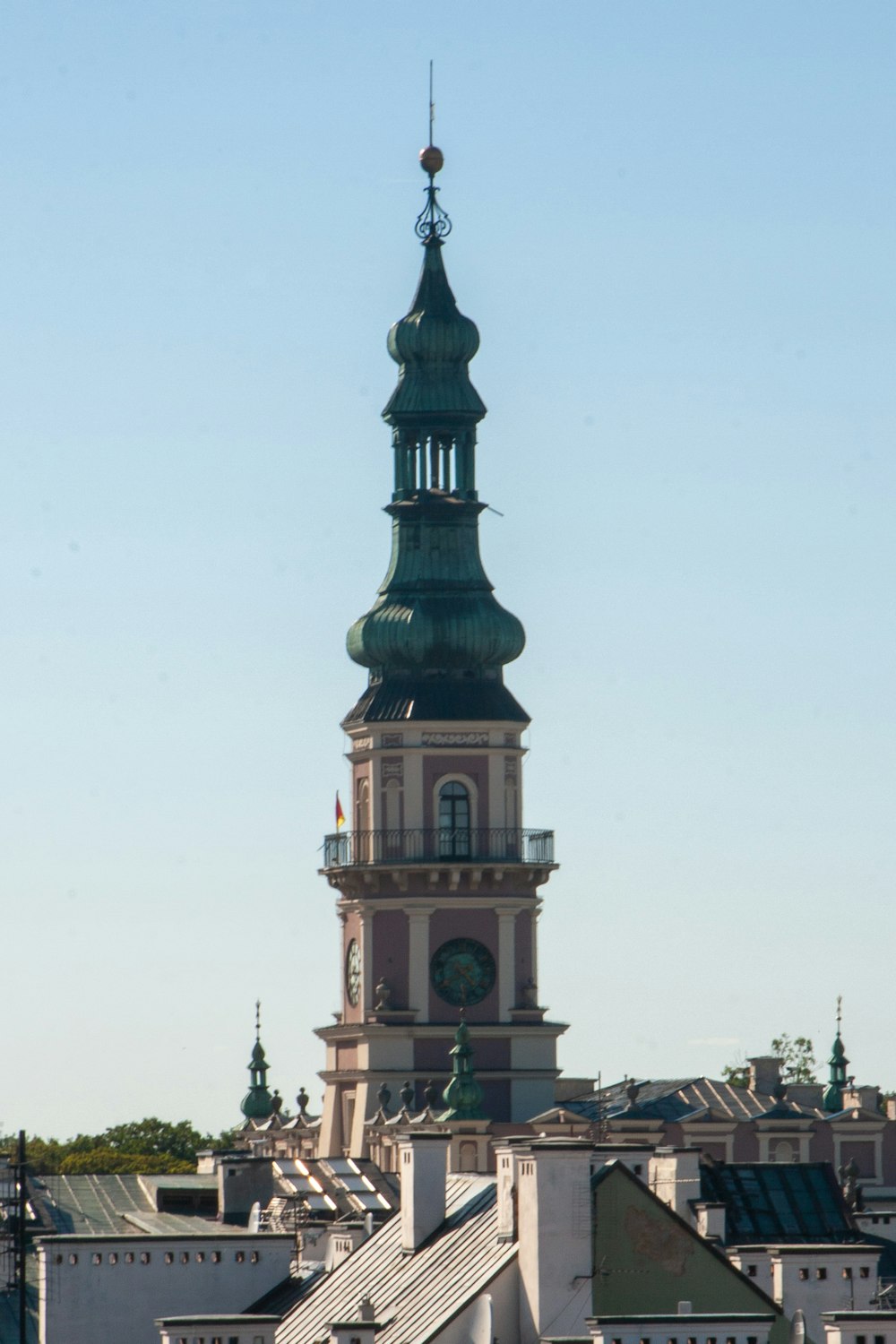 a clock tower in a city