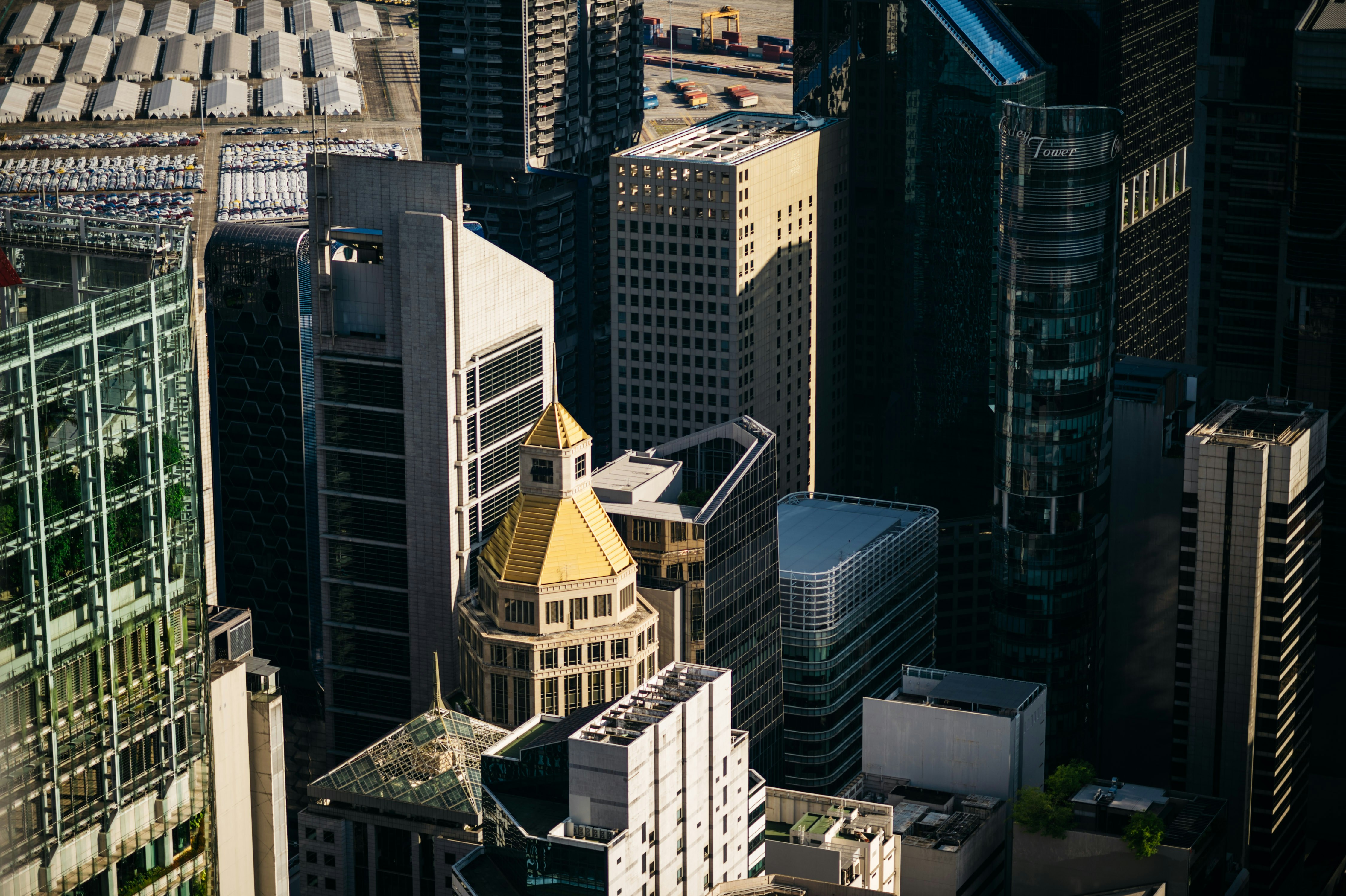 Photo by chuttersnap