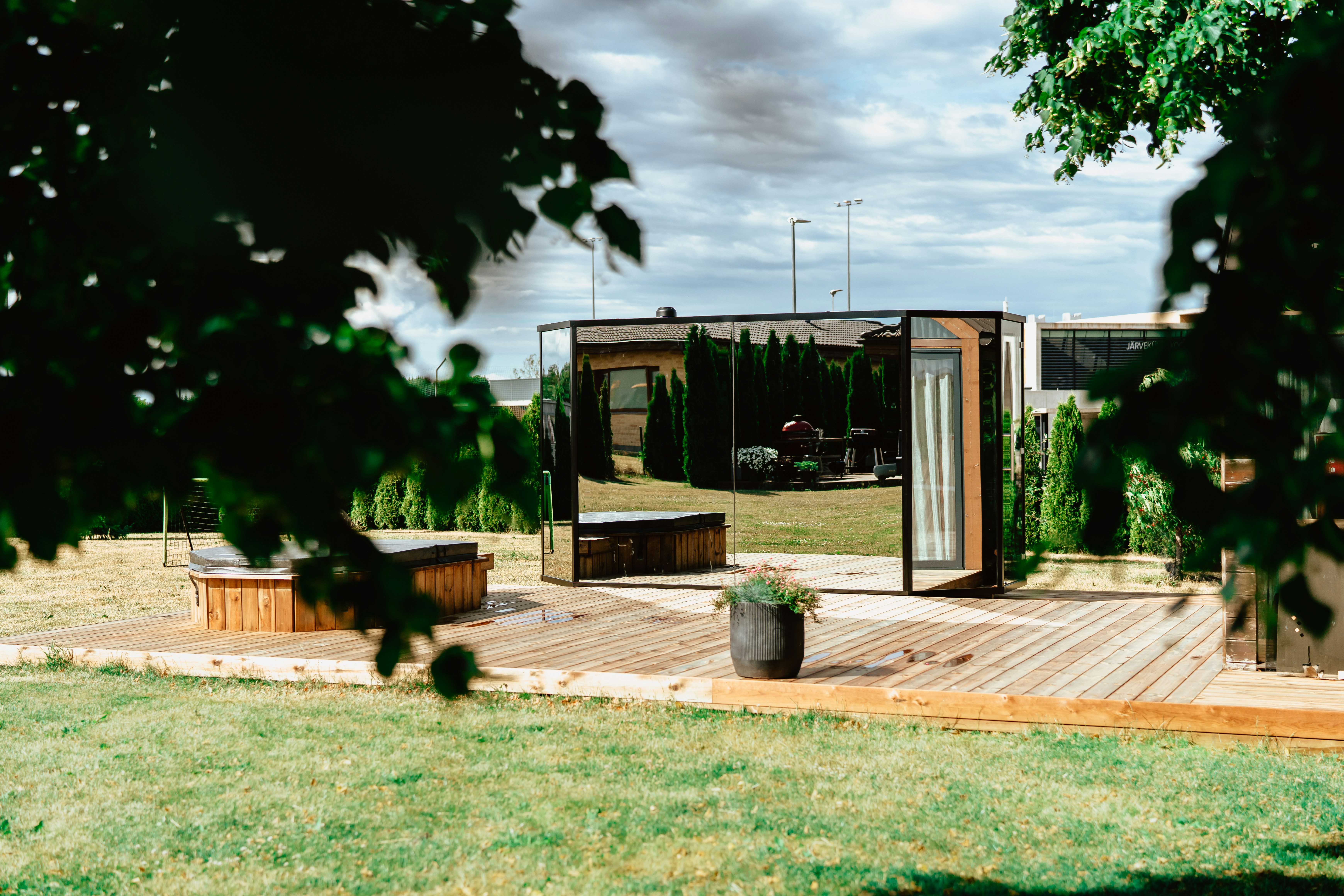 10 Outdoor Patio Heating Ideas to Stay Cozy All Year Round