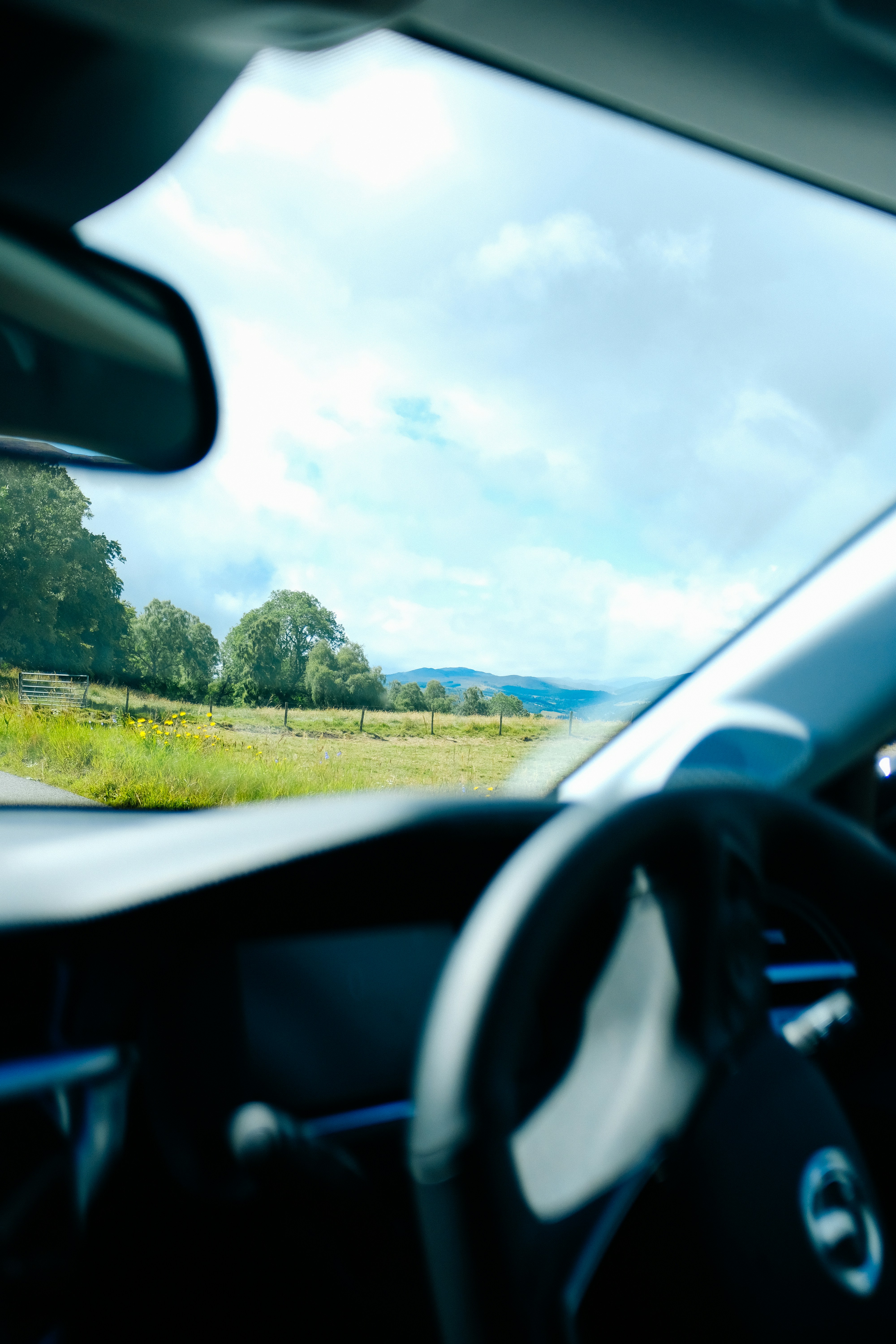 Photo by adrienolichon