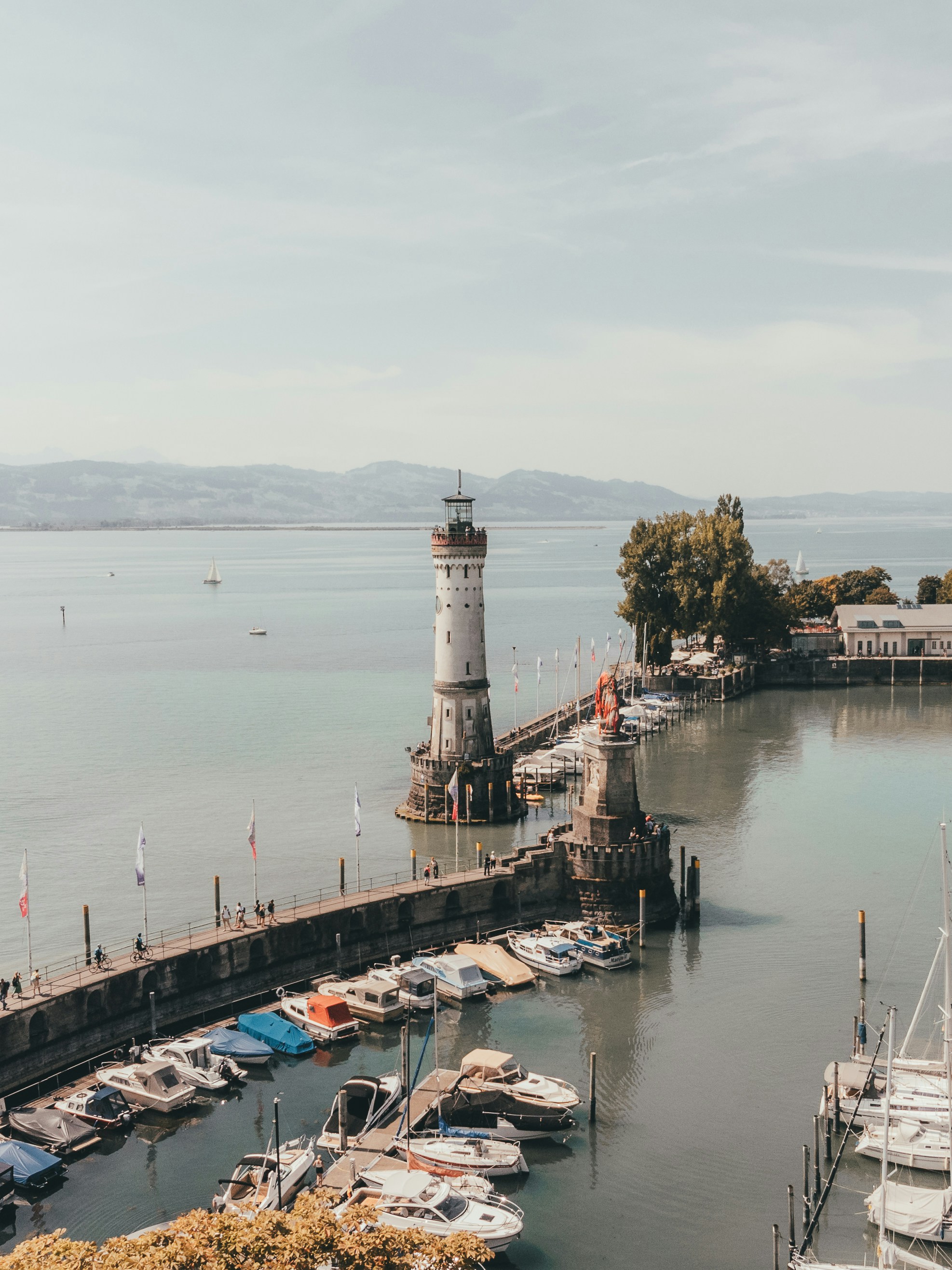 Photo by masoodaslami