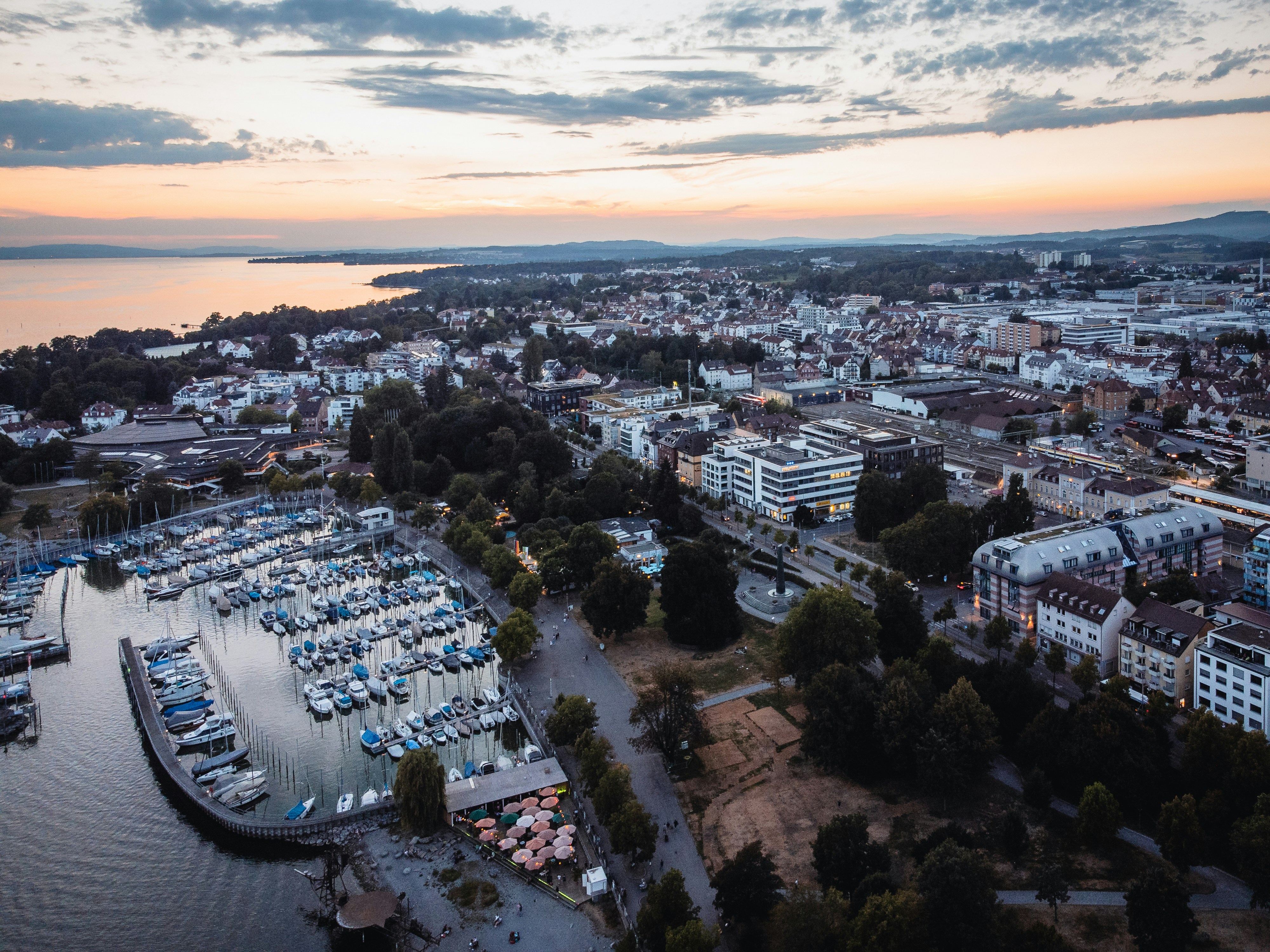 Photo by masoodaslami