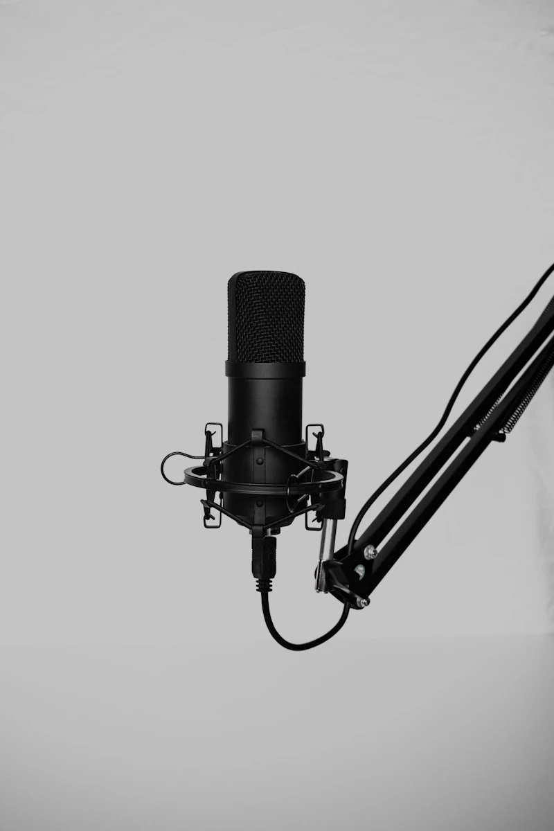 Browser-Based Podcast Recording vs Zoom