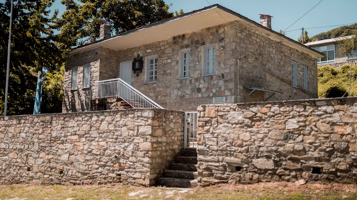 Magnifique loft au pied des sites touristiques à Bras-d'Asse — Loft · Bras-d'Asse, Provence
