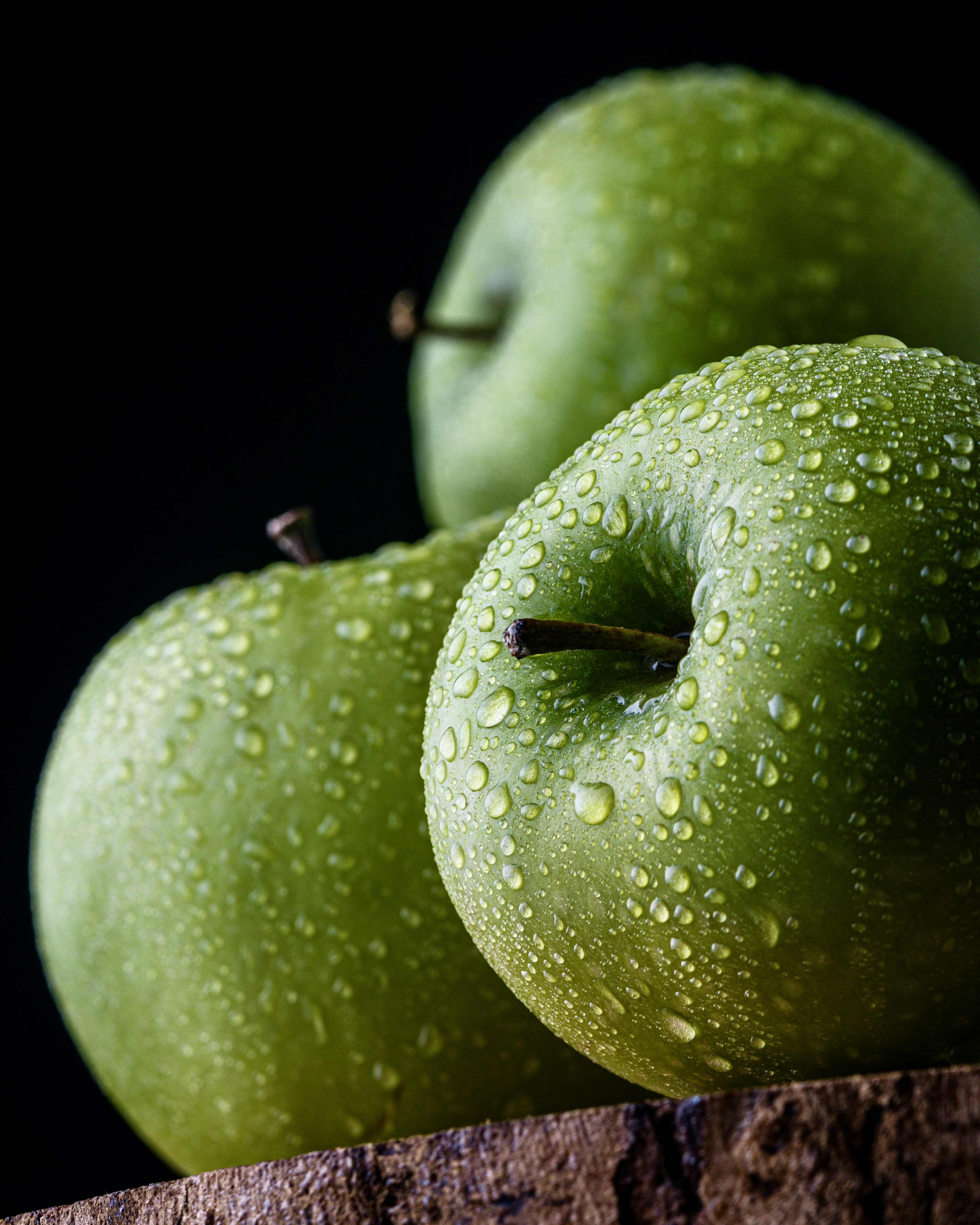 تفاح عضوي طازج