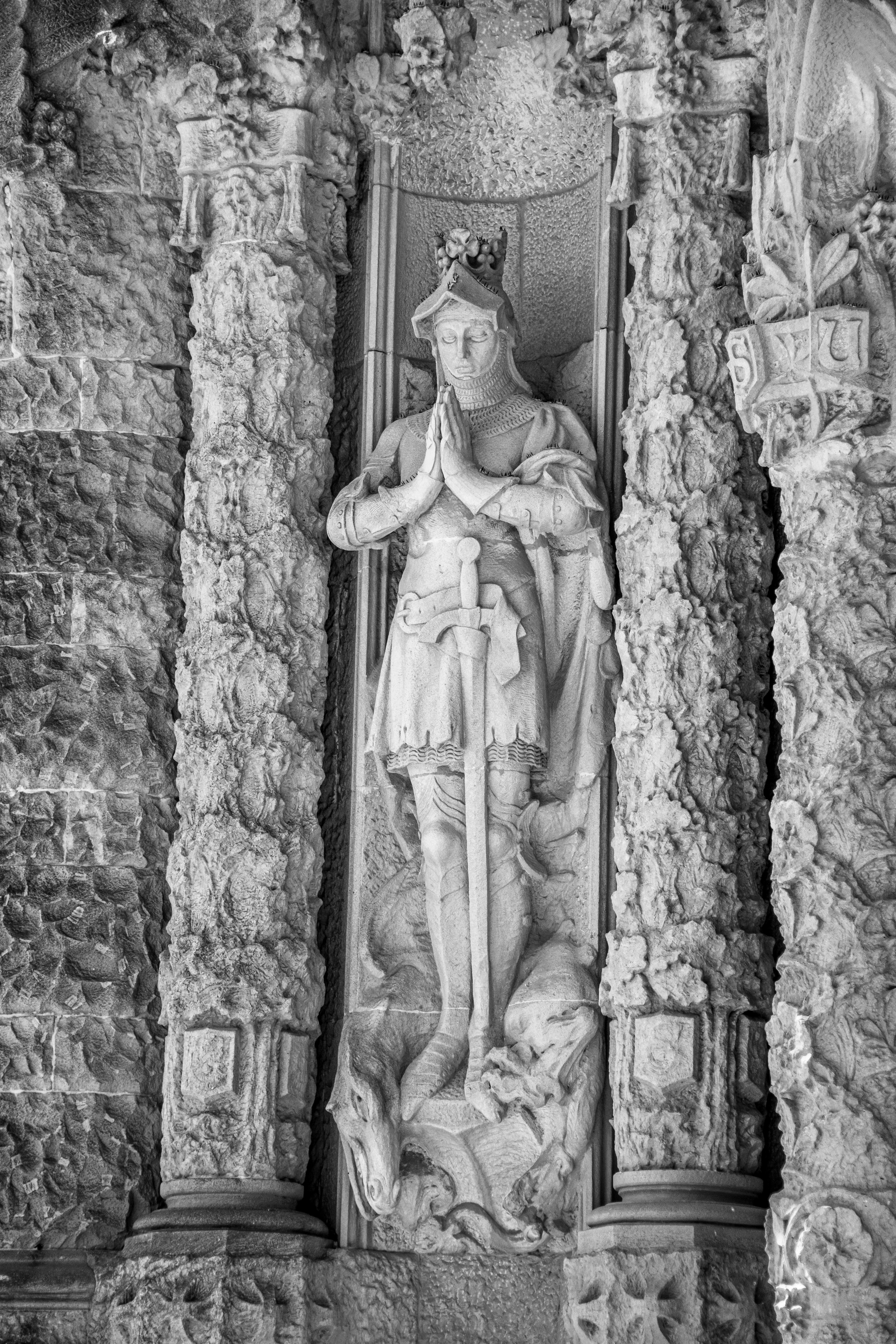 Medieval knights in prayer