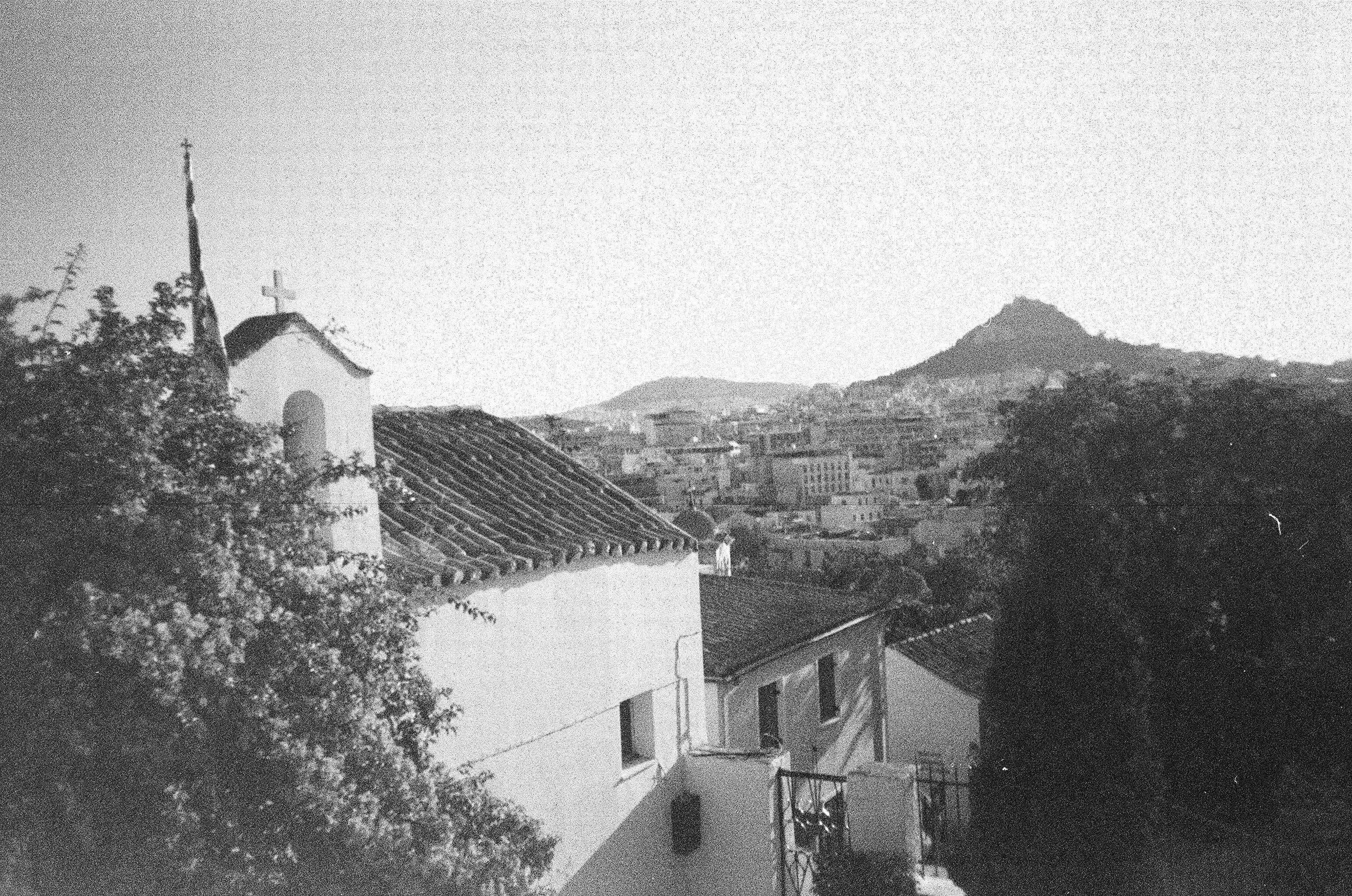 Photo by youhananassif