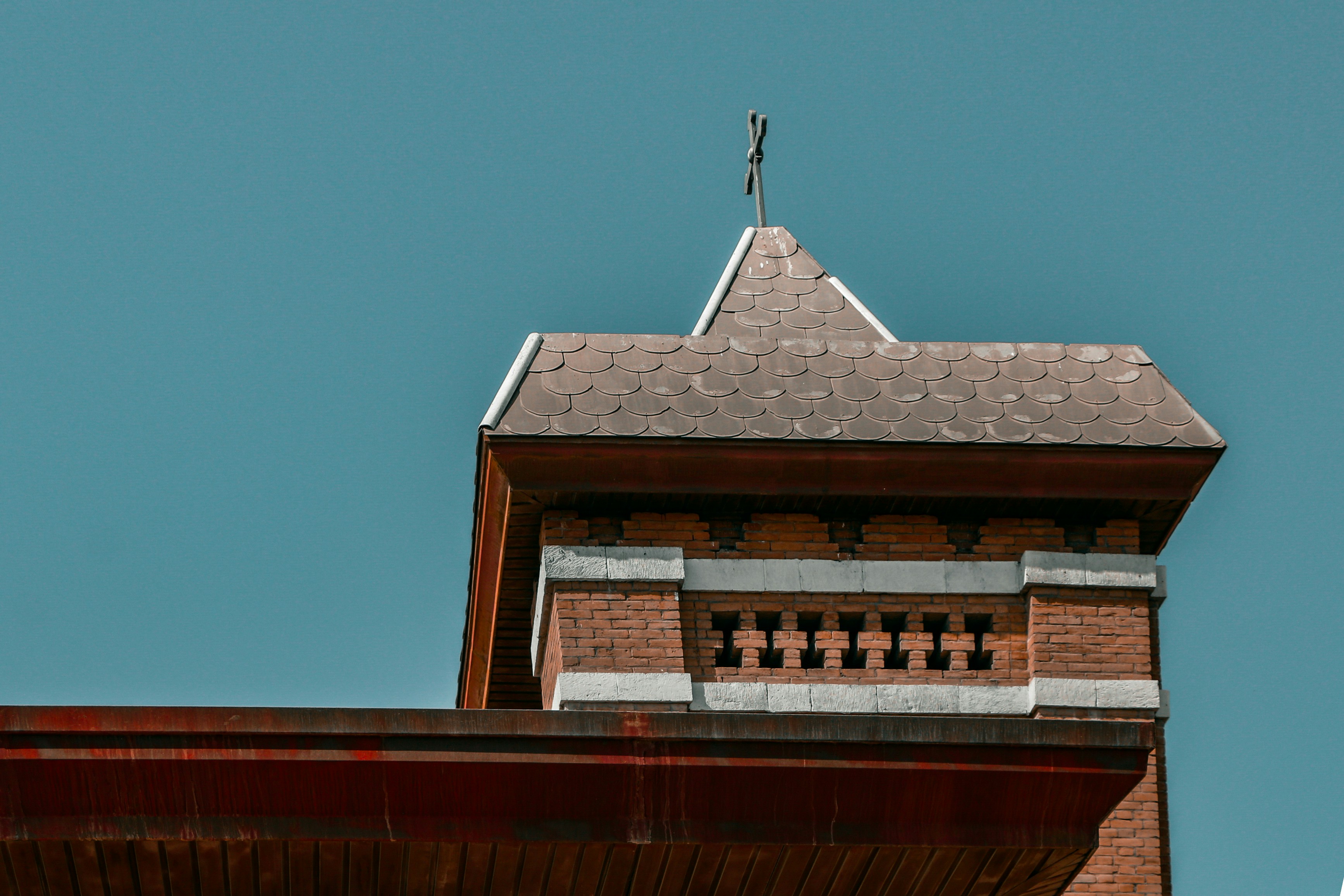 Maximize Your Adventure: The Best Cargo Boxes for Extra Camping Storage