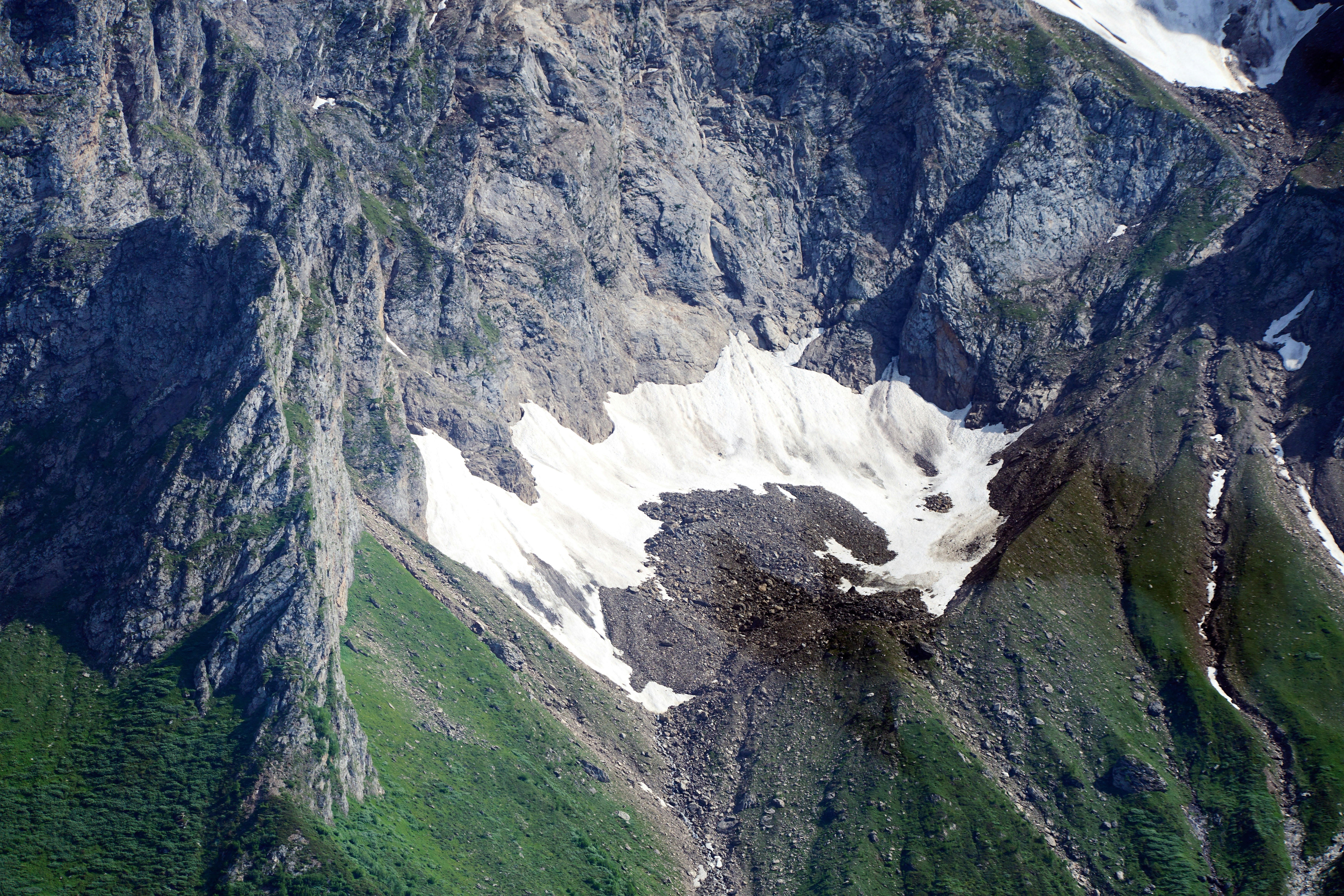 Photo by wolfgang_hasselmann