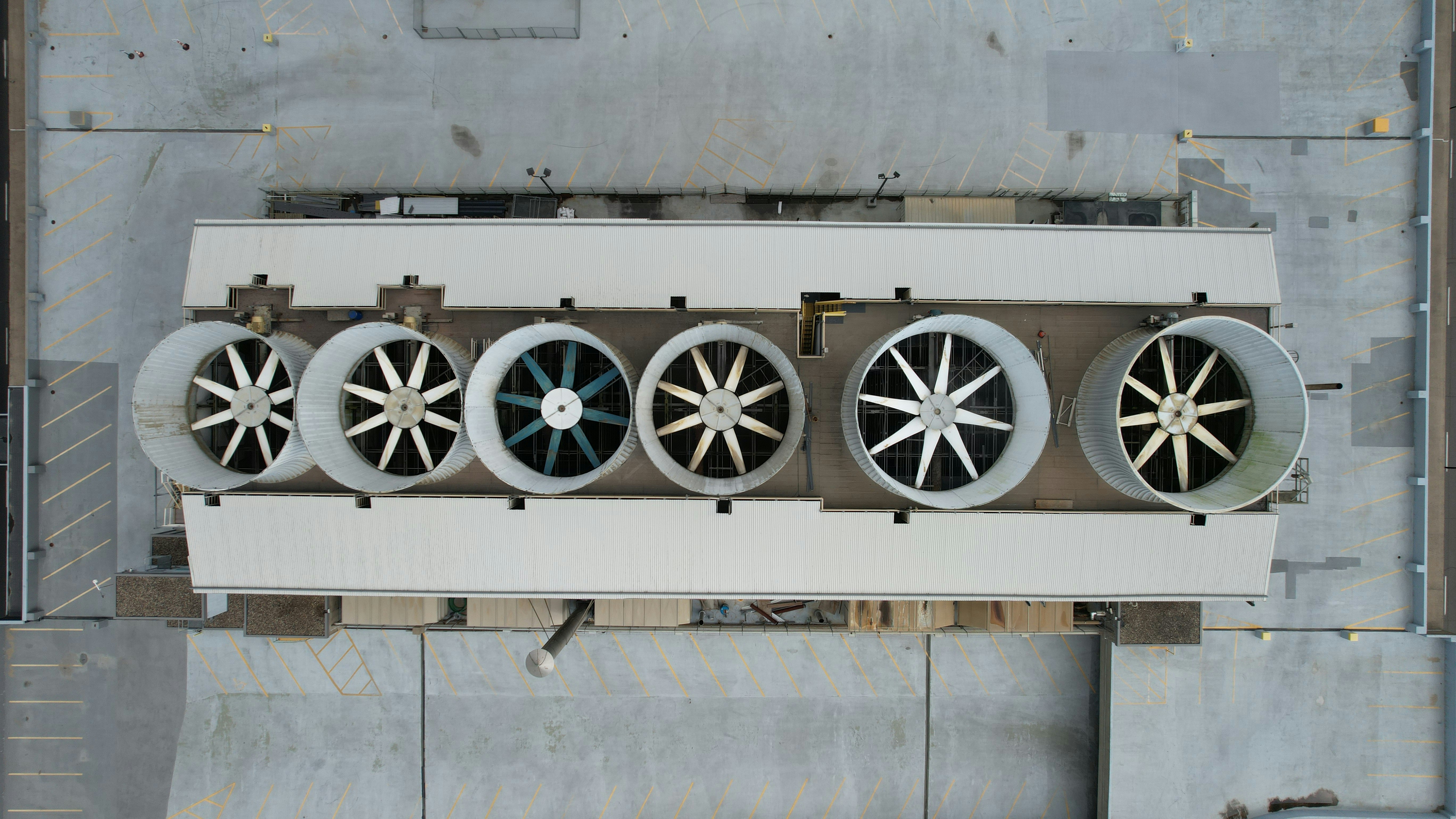 a white train with black wheels